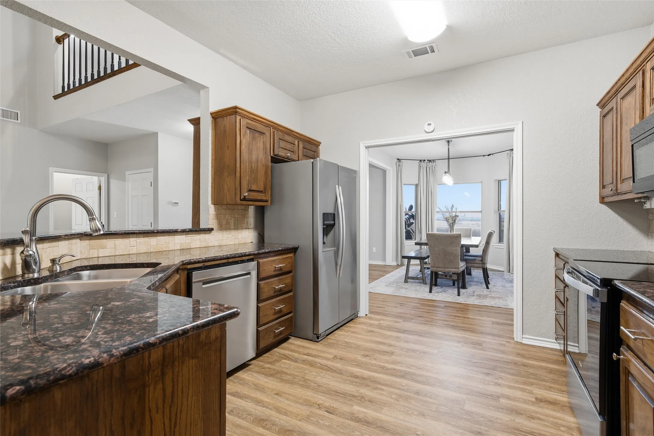 Single Family Residence For Sale in Mc Lennan County , 606 Harding Lane, Moody, Texas 76557, 3 Bedroom, 3 Bathroom, Garage spaces, 2,112 Sqft, built in 2002, mls#21392081, Real Estate Agent in Moody, Homes For Sale in Mc Lennan county, Homes For Sale in Moody, Realtor in Moody Texas, Real Estate Brokerage Independent Realty Texas, Luminita Cordes Realtor
