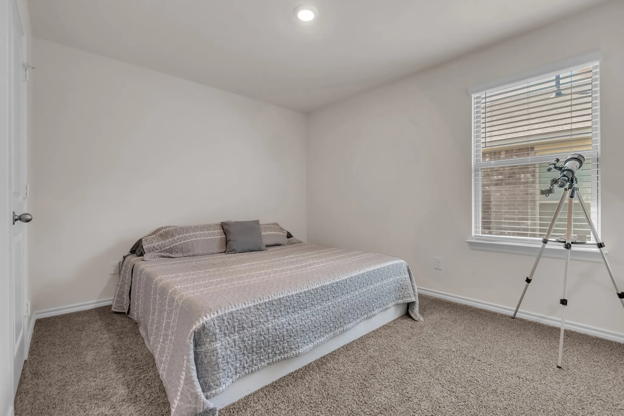 Single Family Residence For Sale in Kaufman County , 1134 Norias Drive, Forney, Texas 75126, 3 Bedroom, 2 Bathroom, 2 Garage spaces, 1,586 Sqft, built in 2022, mls#21392812, Real Estate Agent in Forney, Homes For Sale in Kaufman county, Homes For Sale in Forney, Realtor in Forney Texas, Real Estate Brokerage Independent Realty Texas, Luminita Cordes Realtor