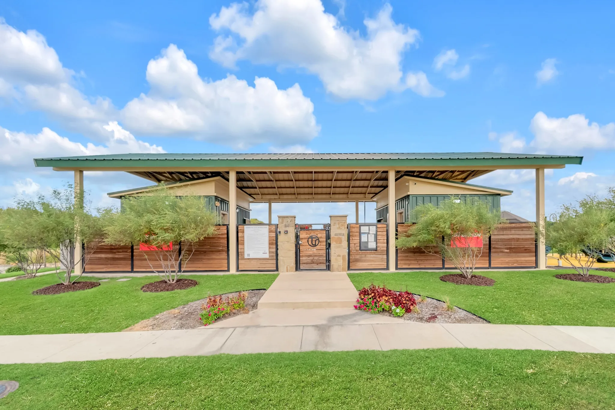 Single Family Residence For Sale in Kaufman County , 1134 Norias Drive, Forney, Texas 75126, 3 Bedroom, 2 Bathroom, 2 Garage spaces, 1,586 Sqft, built in 2022, mls#21392812, Real Estate Agent in Forney, Homes For Sale in Kaufman county, Homes For Sale in Forney, Realtor in Forney Texas, Real Estate Brokerage Independent Realty Texas, Luminita Cordes Realtor