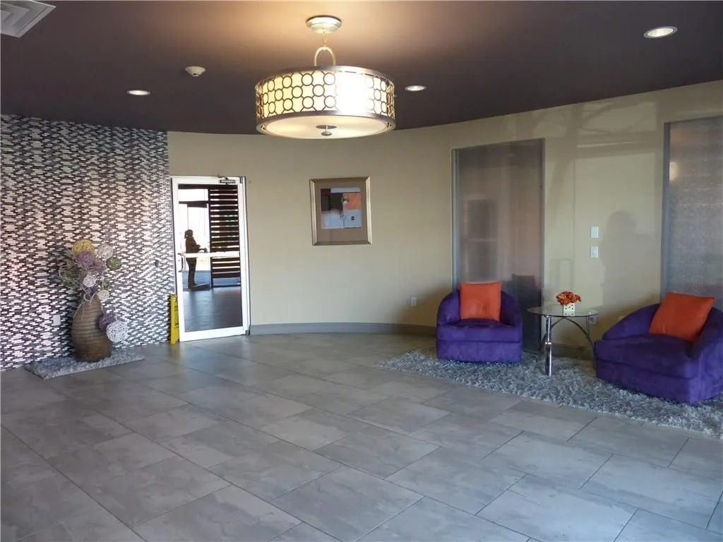 Condominium For Rent in Dallas County , 1100 Trinity Mills 2005, Carrollton, Texas 75006, 1 Bedroom, 1 Bathroom, 1 Garage spaces, 700 Sqft, built in 2012, mls#21393028, Real Estate Agent in Carrollton, Homes For Rent in Dallas county, Homes For Rent in Carrollton, Realtor in Carrollton Texas, Real Estate Brokerage Independent Realty Texas, Luminita Cordes Realtor