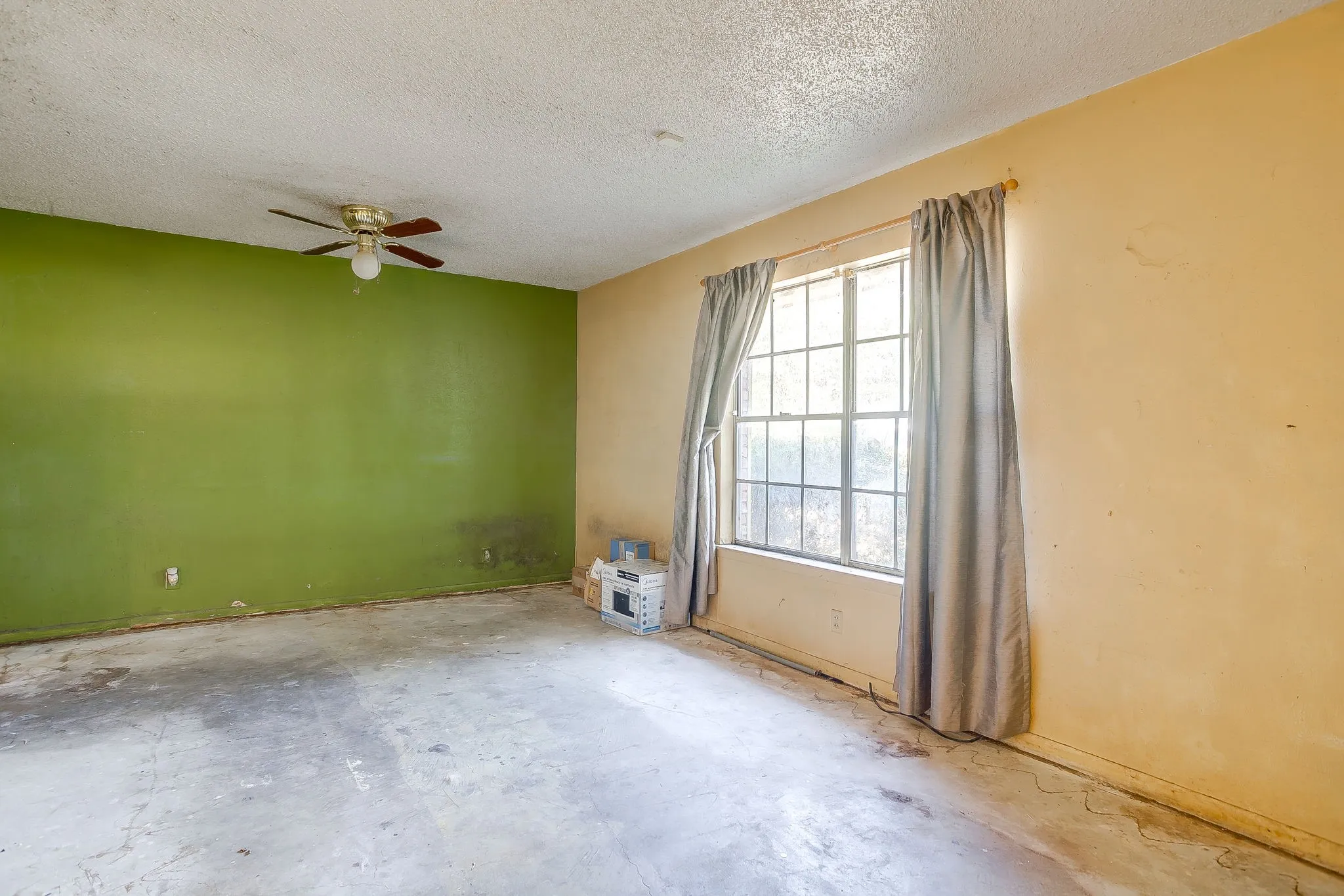 Improved Land For Sale in Denton County , 4716 E University Drive, Denton, Texas 76208, 0, 0, Garage spaces, 0 Sqft, built in 1963, mls#21392712, Real Estate Agent in Denton, Homes For Sale in Denton county, Homes For Sale in Denton, Realtor in Denton Texas, Real Estate Brokerage Independent Realty Texas, Luminita Cordes Realtor