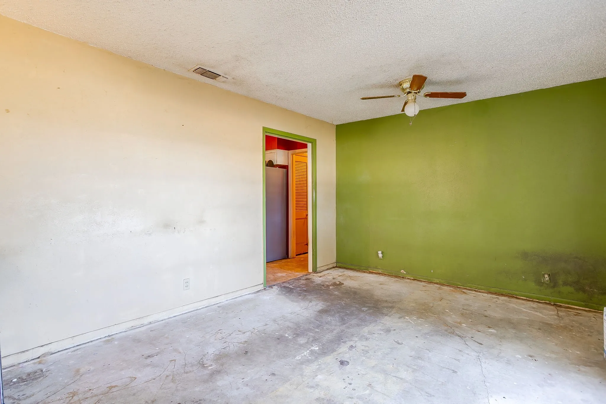 Improved Land For Sale in Denton County , 4716 E University Drive, Denton, Texas 76208, 0, 0, Garage spaces, 0 Sqft, built in 1963, mls#21392712, Real Estate Agent in Denton, Homes For Sale in Denton county, Homes For Sale in Denton, Realtor in Denton Texas, Real Estate Brokerage Independent Realty Texas, Luminita Cordes Realtor