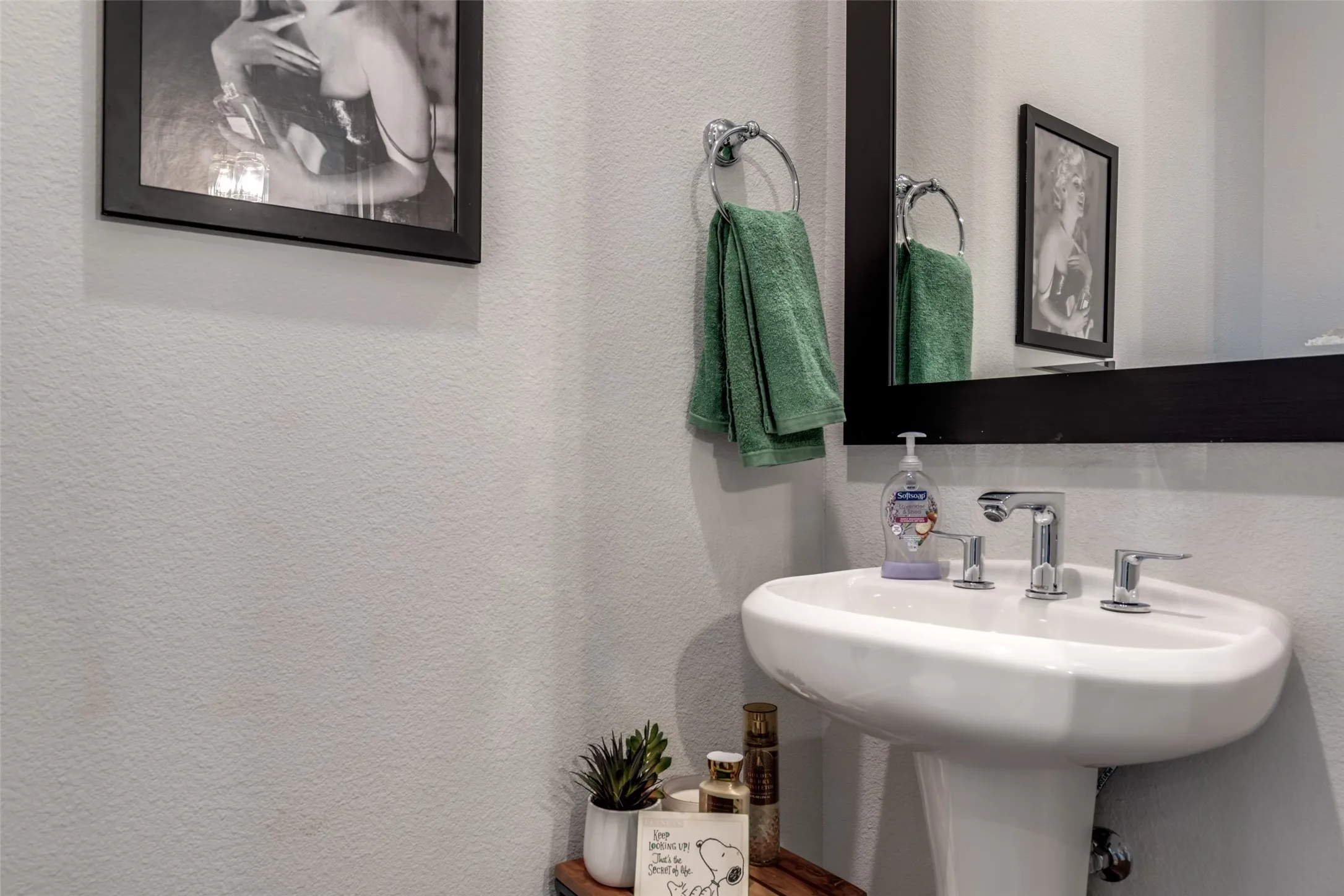 Townhouse For Rent in Dallas County , 4120 Runyon Road, Addison, Texas 75001, 2 Bedroom, 3 Bathroom, 2 Garage spaces, 1,391 Sqft, built in 2018, mls#21393045, Real Estate Agent in Addison, Homes For Rent in Dallas county, Homes For Rent in Addison, Realtor in Addison Texas, Real Estate Brokerage Independent Realty Texas, Luminita Cordes Realtor