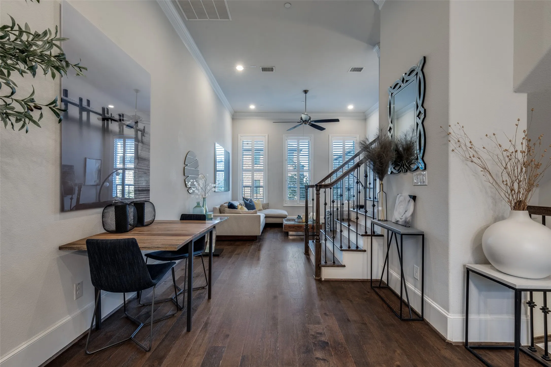 Townhouse For Rent in Dallas County , 4120 Runyon Road, Addison, Texas 75001, 2 Bedroom, 3 Bathroom, 2 Garage spaces, 1,391 Sqft, built in 2018, mls#21393045, Real Estate Agent in Addison, Homes For Rent in Dallas county, Homes For Rent in Addison, Realtor in Addison Texas, Real Estate Brokerage Independent Realty Texas, Luminita Cordes Realtor