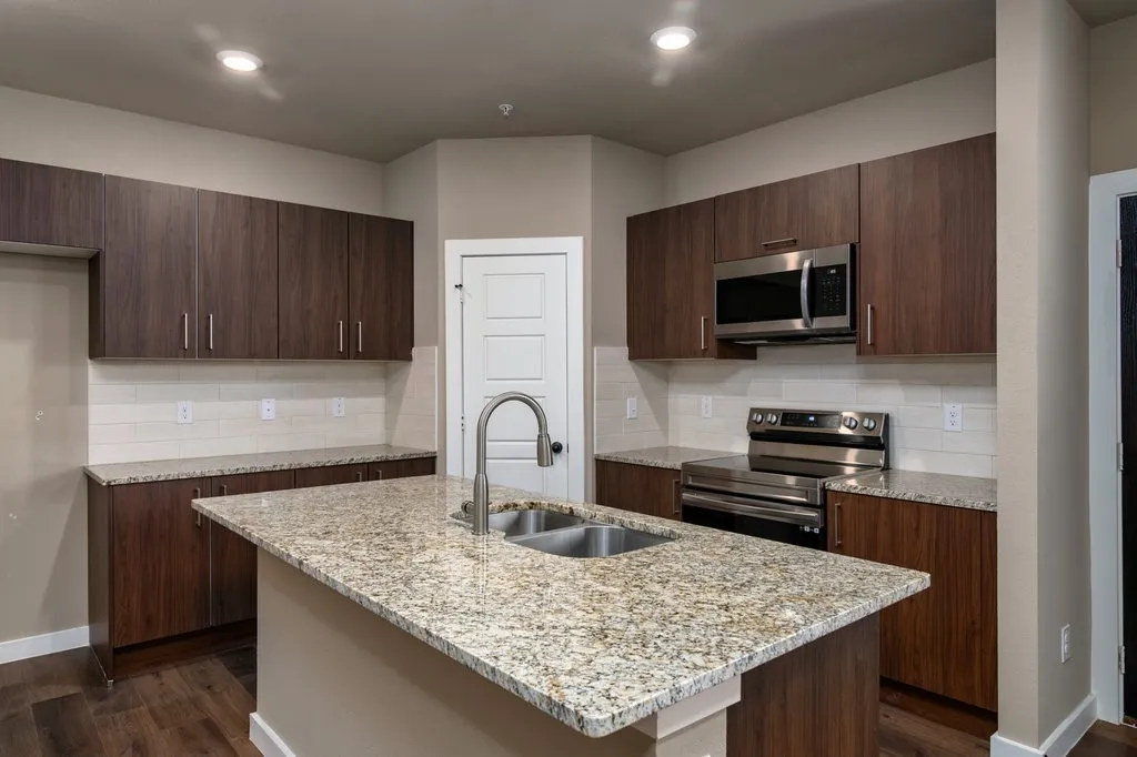 Apartment For Rent in Ellis County , 613 Wheatfield Drive, Venus, Texas 76084, 2 Bedroom, 2 Bathroom, 1 Garage spaces, 1,134 Sqft, built in 2023, mls#21393080, Real Estate Agent in Venus, Homes For Rent in Ellis county, Homes For Rent in Venus, Realtor in Venus Texas, Real Estate Brokerage Independent Realty Texas, Luminita Cordes Realtor