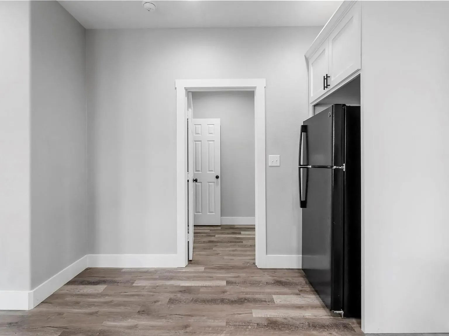Single Family Residence For Rent in Grayson County , 1104 W Elm Street, Denison, Texas 75020, 3 Bedroom, 2 Bathroom, 1 Garage spaces, 1,517 Sqft, built in 2023, mls#21393092, Real Estate Agent in Denison, Homes For Rent in Grayson county, Homes For Rent in Denison, Realtor in Denison Texas, Real Estate Brokerage Independent Realty Texas, Luminita Cordes Realtor