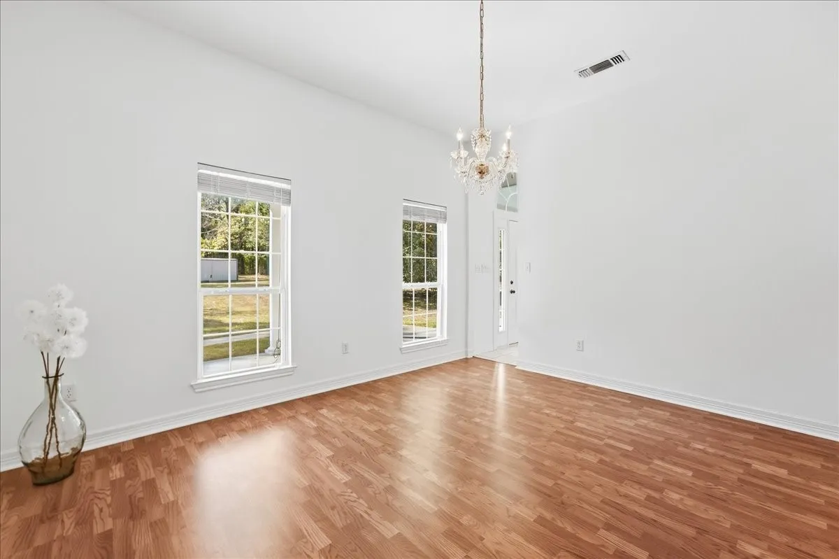Farm For Sale in Upshur County , 1761 Ironwood Road, Gilmer, Texas 75644, 3 Bedroom, 4 Bathroom, 2 Garage spaces, 2,893 Sqft, built in 2007, mls#21380807, Real Estate Agent in Gilmer, Homes For Sale in Upshur county, Homes For Sale in Gilmer, Realtor in Gilmer Texas, Real Estate Brokerage Independent Realty Texas, Luminita Cordes Realtor