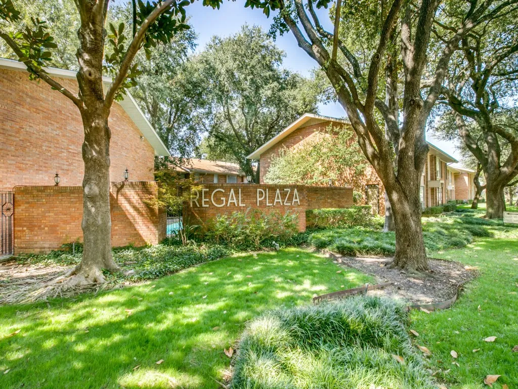 Condominium For Sale in Dallas County , 10017 Regal Park Lane 205, Dallas, Texas 75230, 2 Bedroom, 2 Bathroom, Garage spaces, 1,344 Sqft, built in 1964, mls#21386214, Real Estate Agent in Dallas, Homes For Sale in Dallas county, Homes For Sale in Dallas, Realtor in Dallas Texas, Real Estate Brokerage Independent Realty Texas, Luminita Cordes Realtor