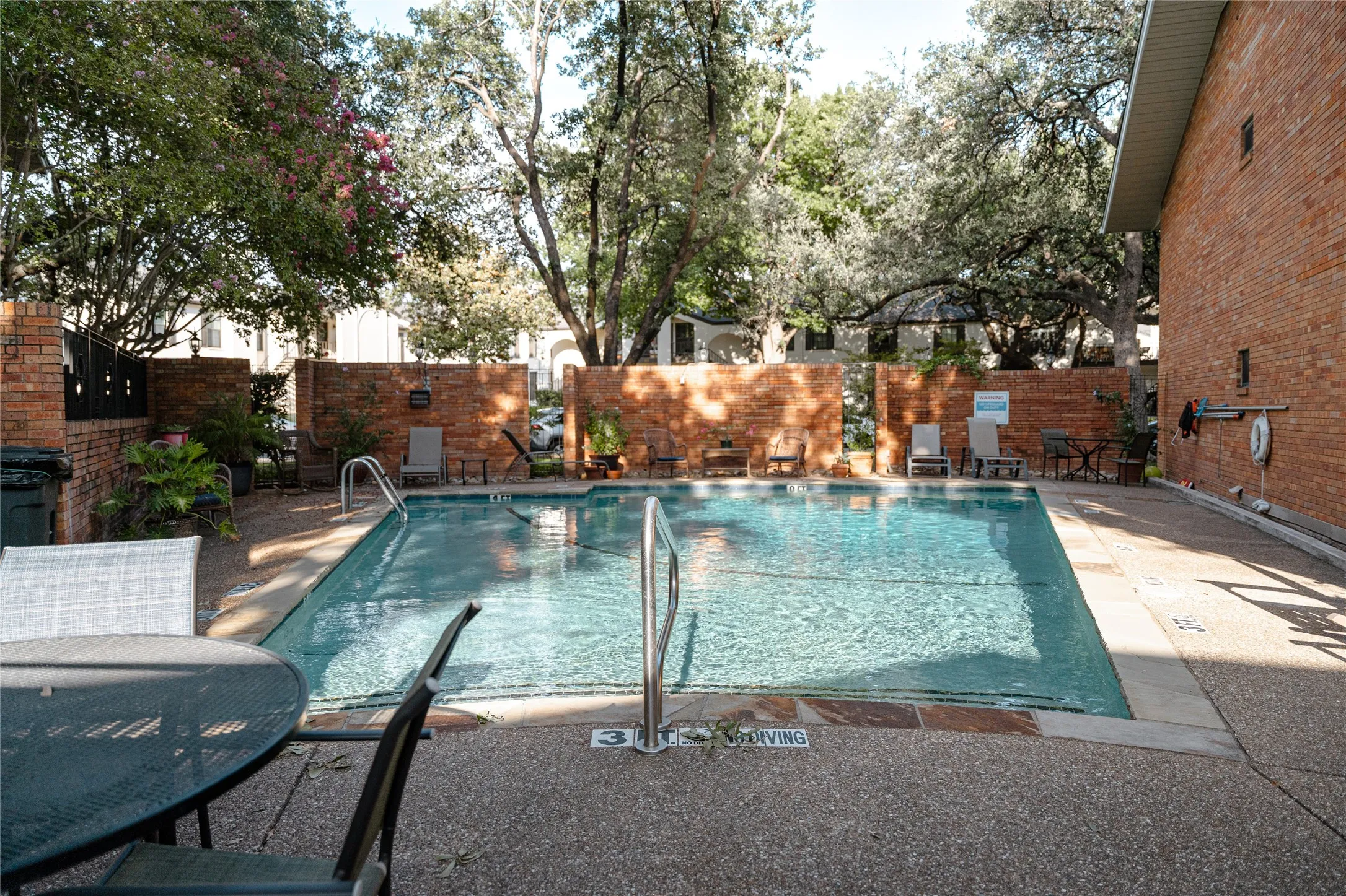 Condominium For Sale in Dallas County , 10017 Regal Park Lane 205, Dallas, Texas 75230, 2 Bedroom, 2 Bathroom, Garage spaces, 1,344 Sqft, built in 1964, mls#21386214, Real Estate Agent in Dallas, Homes For Sale in Dallas county, Homes For Sale in Dallas, Realtor in Dallas Texas, Real Estate Brokerage Independent Realty Texas, Luminita Cordes Realtor