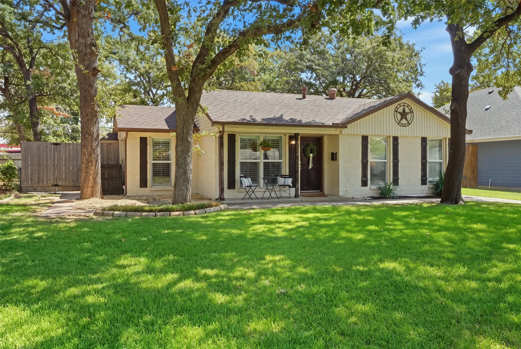 Single Family Residence For Sale