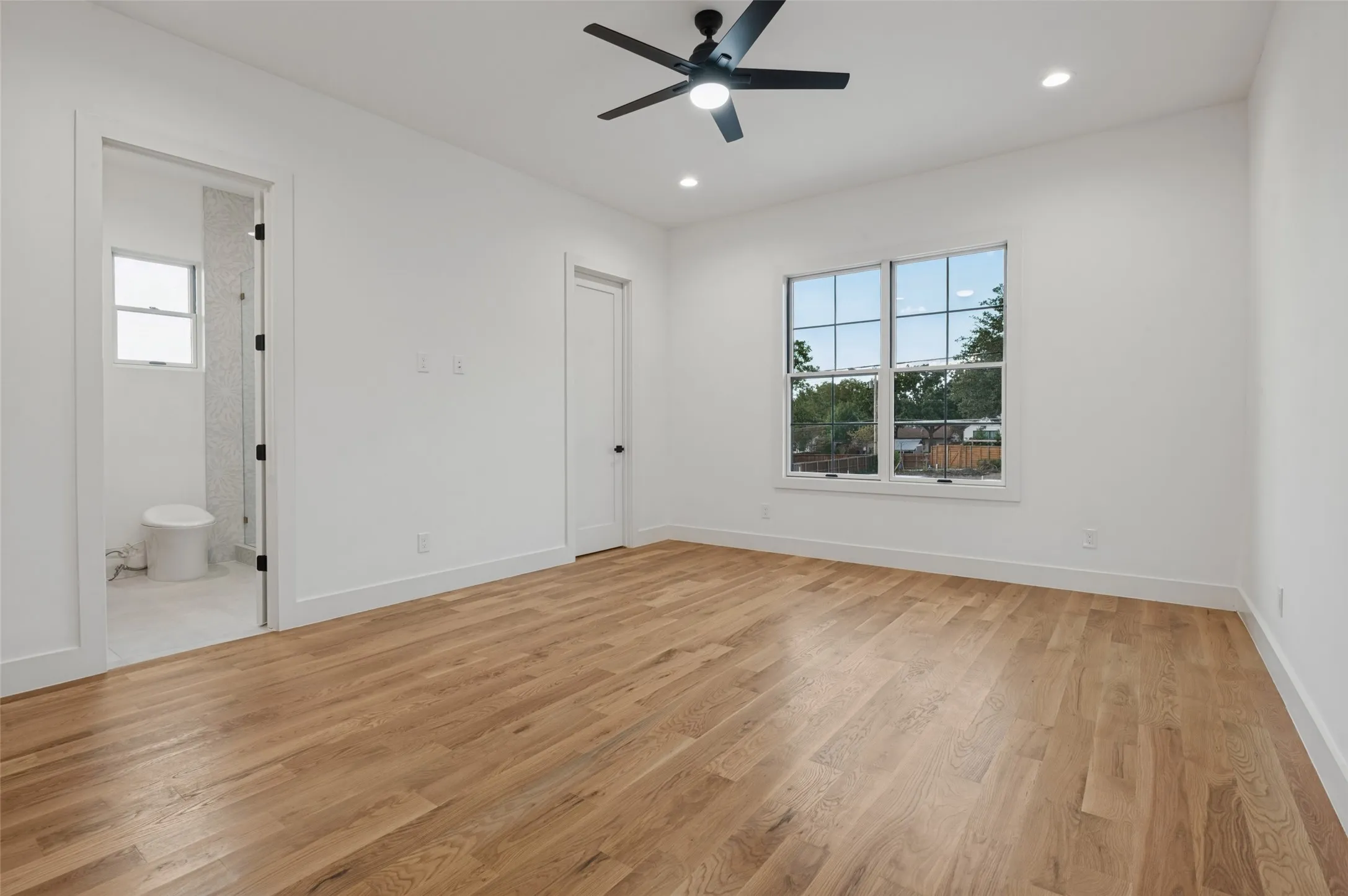 Single Family Residence For Sale in Dallas County , 3884 Cortez Drive, Dallas, Texas 75220, 5 Bedroom, 6 Bathroom, 2 Garage spaces, 4,601 Sqft, built in 2024, mls#21380294, Real Estate Agent in Dallas, Homes For Sale in Dallas county, Homes For Sale in Dallas, Realtor in Dallas Texas, Real Estate Brokerage Independent Realty Texas, Luminita Cordes Realtor