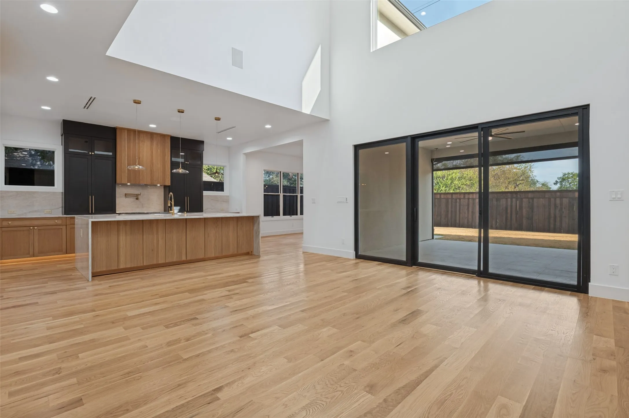 Kitchen and Living