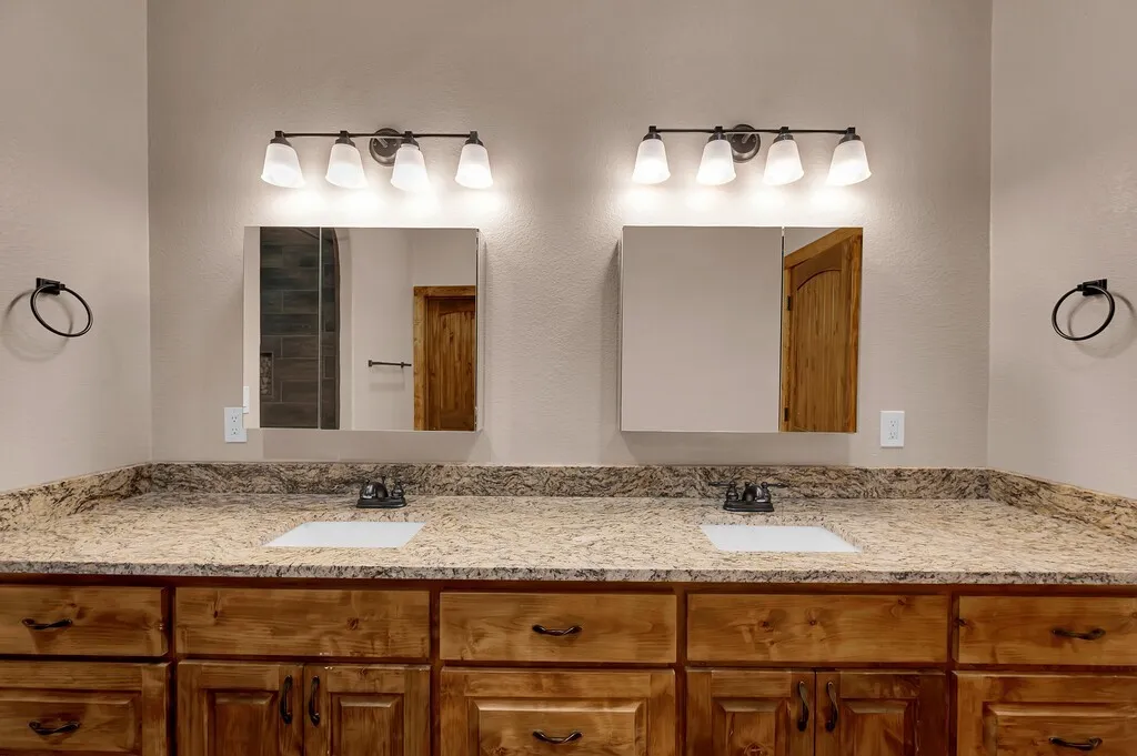 Single Family Residence For Sale in Mc Lennan County , 2207 Talbert Ranch Road, China Spring, Texas 76633, 3 Bedroom, 2 Bathroom, 6 Garage spaces, 1,980 Sqft, built in 2020, mls#21390117, Real Estate Agent in China Spring, Homes For Sale in Mc Lennan county, Homes For Sale in China Spring, Realtor in China Spring Texas, Real Estate Brokerage Independent Realty Texas, Luminita Cordes Realtor