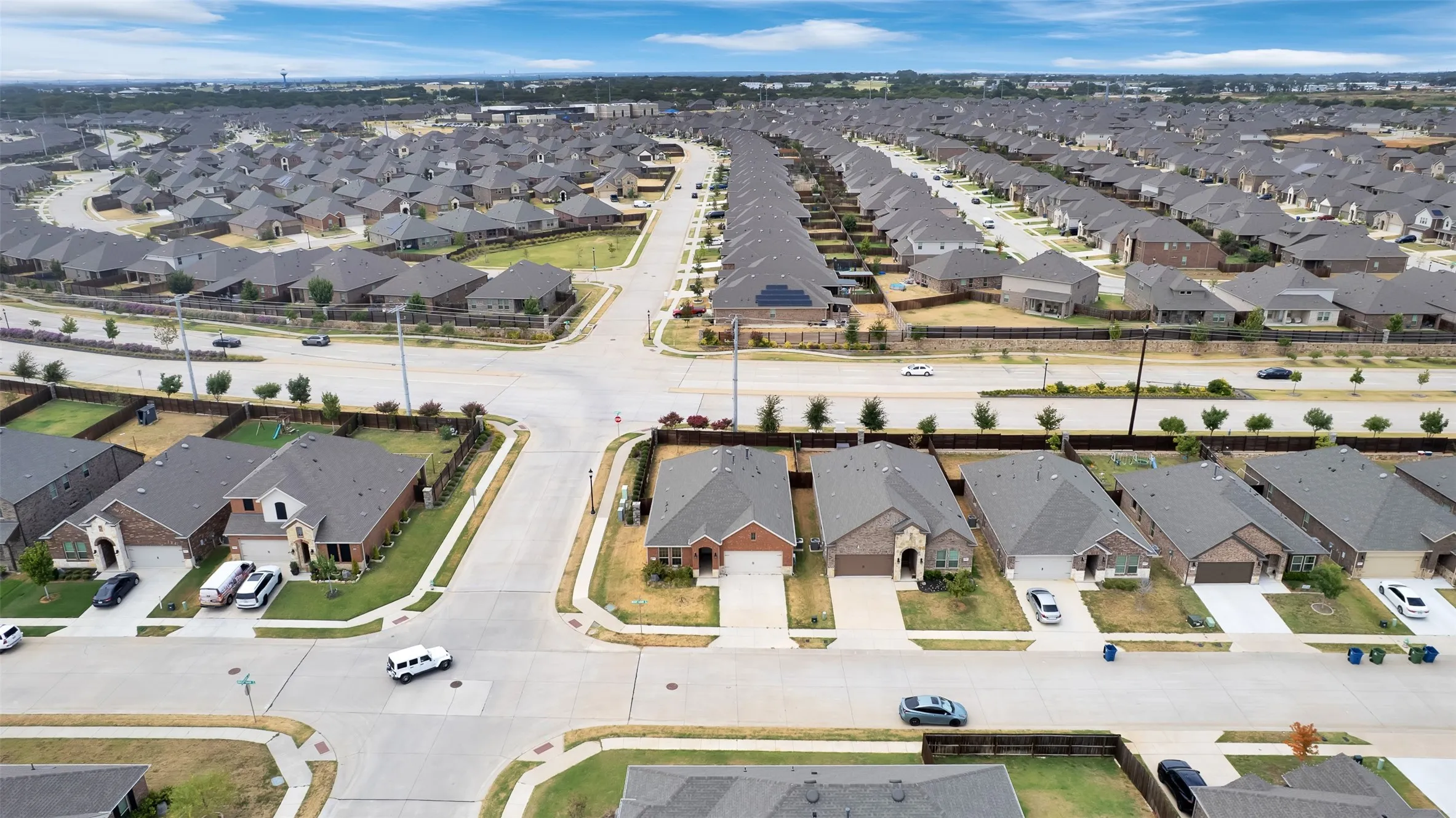 Single Family Residence For Rent in Denton County , 3303 Brady Starr Drive, Aubrey, Texas 76227, 4 Bedroom, 2 Bathroom, 2 Garage spaces, 1,850 Sqft, built in 2022, mls#21392108, Real Estate Agent in Aubrey, Homes For Rent in Denton county, Homes For Rent in Aubrey, Realtor in Aubrey Texas, Real Estate Brokerage Independent Realty Texas, Luminita Cordes Realtor