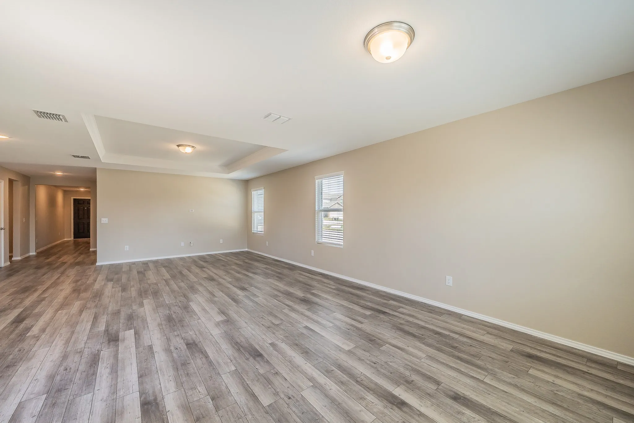 Single Family Residence For Sale in Denton County , 1001 Paso Fino Drive, Haslet, Texas 76052, 3 Bedroom, 2 Bathroom, 2 Garage spaces, 1,985 Sqft, built in 2021, mls#21393081, Real Estate Agent in Haslet, Homes For Sale in Denton county, Homes For Sale in Haslet, Realtor in Haslet Texas, Real Estate Brokerage Independent Realty Texas, Luminita Cordes Realtor