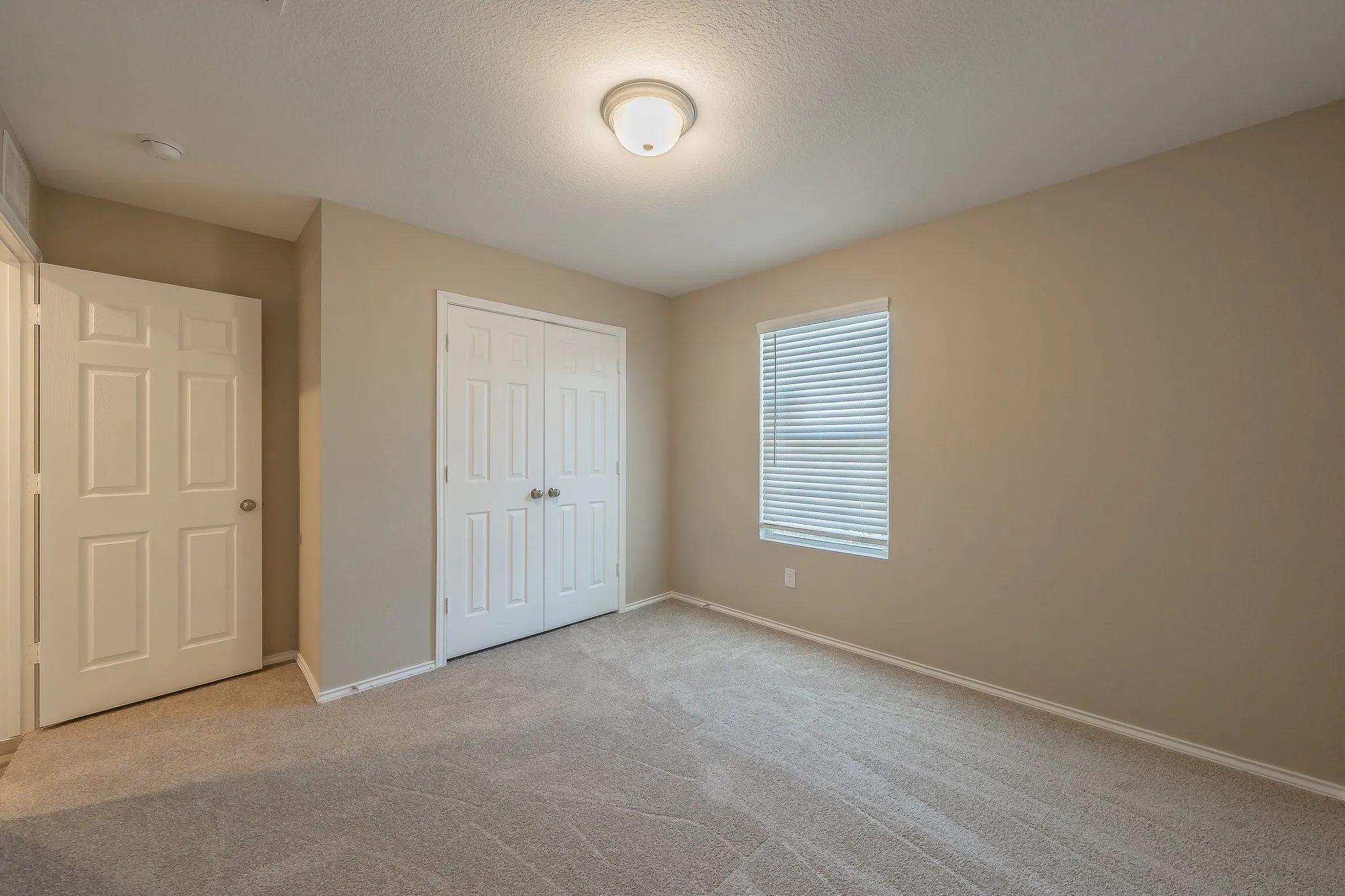 Single Family Residence For Sale in Denton County , 1001 Paso Fino Drive, Haslet, Texas 76052, 3 Bedroom, 2 Bathroom, 2 Garage spaces, 1,985 Sqft, built in 2021, mls#21393081, Real Estate Agent in Haslet, Homes For Sale in Denton county, Homes For Sale in Haslet, Realtor in Haslet Texas, Real Estate Brokerage Independent Realty Texas, Luminita Cordes Realtor