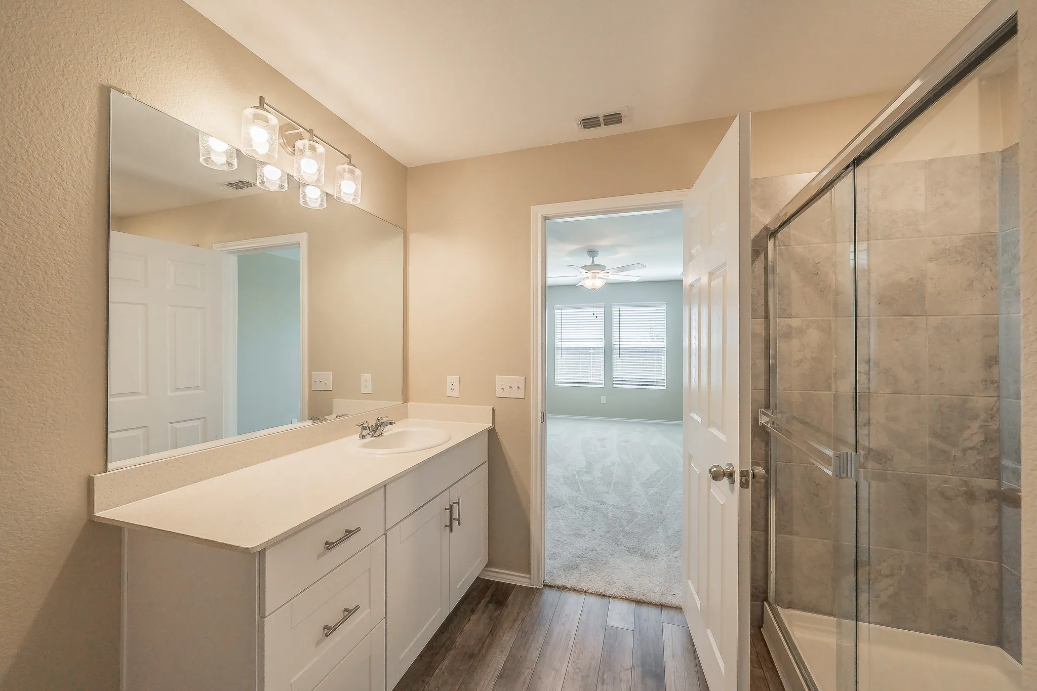 Single Family Residence For Sale in Denton County , 1001 Paso Fino Drive, Haslet, Texas 76052, 3 Bedroom, 2 Bathroom, 2 Garage spaces, 1,985 Sqft, built in 2021, mls#21393081, Real Estate Agent in Haslet, Homes For Sale in Denton county, Homes For Sale in Haslet, Realtor in Haslet Texas, Real Estate Brokerage Independent Realty Texas, Luminita Cordes Realtor