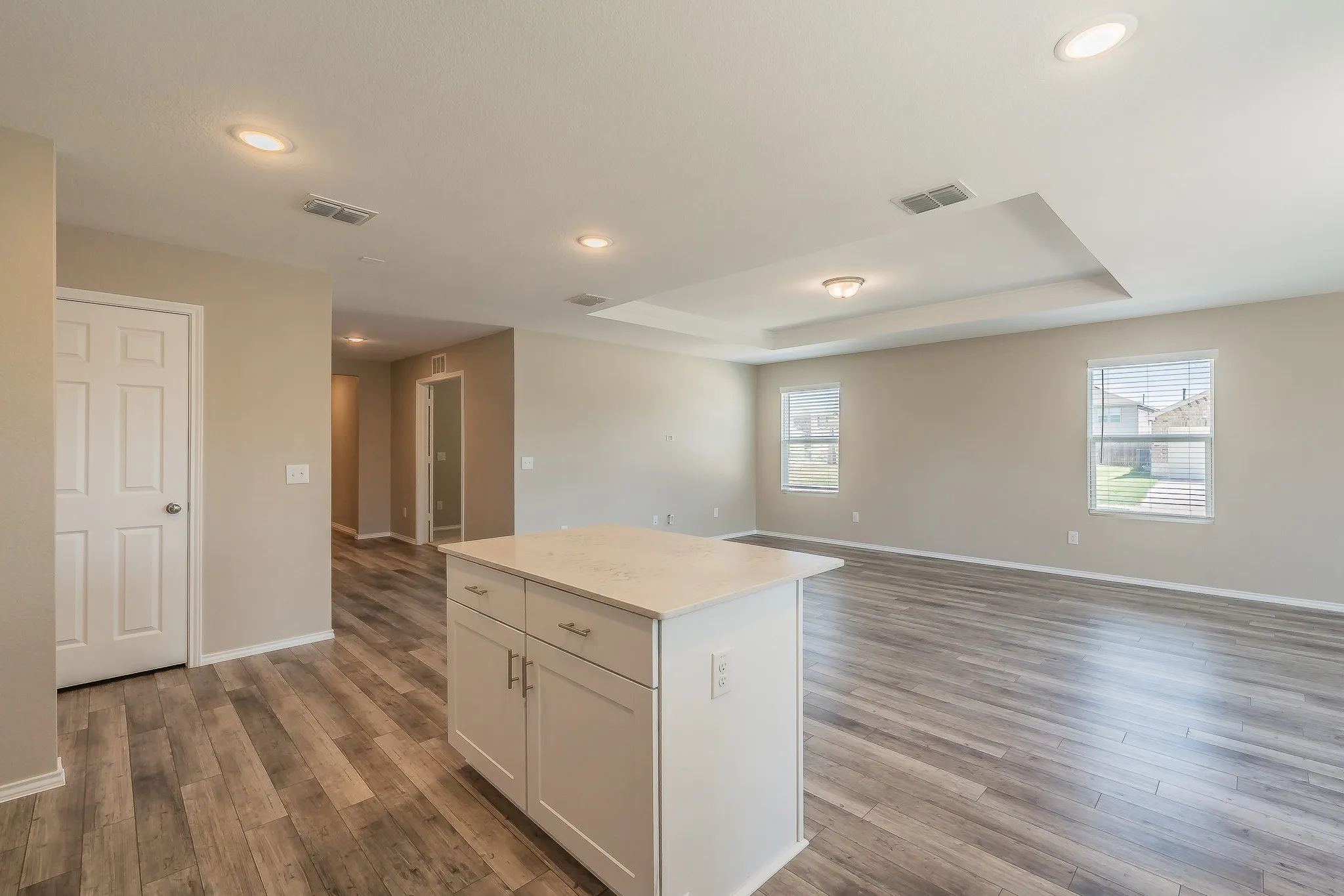 Single Family Residence For Sale in Denton County , 1001 Paso Fino Drive, Haslet, Texas 76052, 3 Bedroom, 2 Bathroom, 2 Garage spaces, 1,985 Sqft, built in 2021, mls#21393081, Real Estate Agent in Haslet, Homes For Sale in Denton county, Homes For Sale in Haslet, Realtor in Haslet Texas, Real Estate Brokerage Independent Realty Texas, Luminita Cordes Realtor