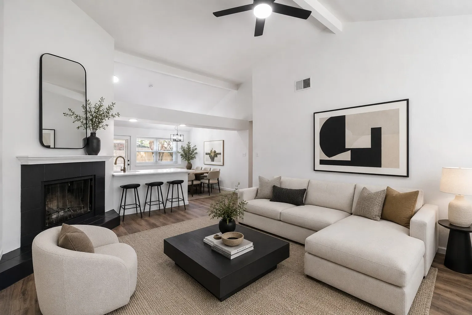 Single Family Residence For Rent in Tarrant County , 2429 Chestnut Way, Bedford, Texas 76022, 2 Bedroom, 2 Bathroom, Garage spaces, 1,275 Sqft, built in 1984, mls#21381288, Real Estate Agent in Bedford, Homes For Rent in Tarrant county, Homes For Rent in Bedford, Realtor in Bedford Texas, Real Estate Brokerage Independent Realty Texas, Luminita Cordes Realtor