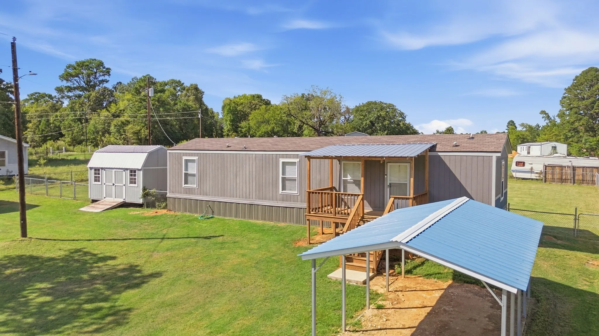Manufactured Home For Sale in Cherokee County , 3402 CR 4118, Jacksonville, Texas 75766, 2 Bedroom, 2 Bathroom, Garage spaces, 896 Sqft, built in 2021, mls#21389313, Real Estate Agent in Jacksonville, Homes For Sale in Cherokee county, Homes For Sale in Jacksonville, Realtor in Jacksonville Texas, Real Estate Brokerage Independent Realty Texas, Luminita Cordes Realtor