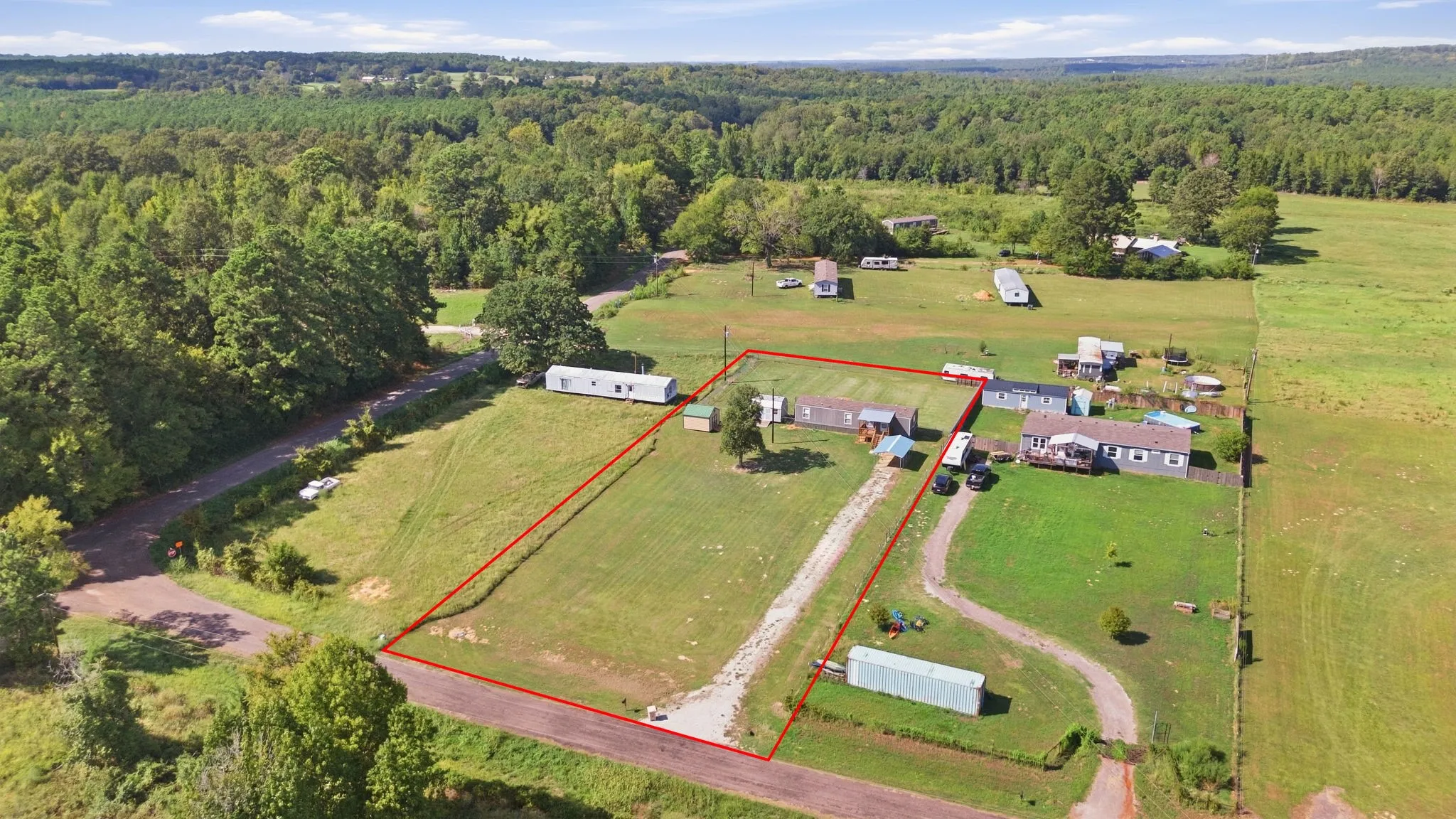 Manufactured Home For Sale in Cherokee County , 3402 CR 4118, Jacksonville, Texas 75766, 2 Bedroom, 2 Bathroom, Garage spaces, 896 Sqft, built in 2021, mls#21389313, Real Estate Agent in Jacksonville, Homes For Sale in Cherokee county, Homes For Sale in Jacksonville, Realtor in Jacksonville Texas, Real Estate Brokerage Independent Realty Texas, Luminita Cordes Realtor