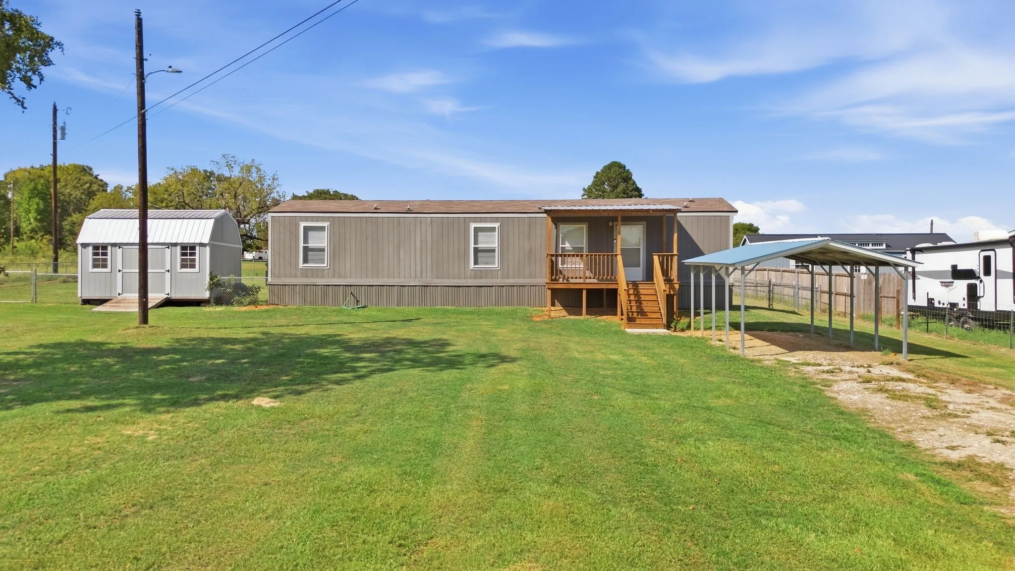 Manufactured Home For Sale in Cherokee County , 3402 CR 4118, Jacksonville, Texas 75766, 2 Bedroom, 2 Bathroom, Garage spaces, 896 Sqft, built in 2021, mls#21389313, Real Estate Agent in Jacksonville, Homes For Sale in Cherokee county, Homes For Sale in Jacksonville, Realtor in Jacksonville Texas, Real Estate Brokerage Independent Realty Texas, Luminita Cordes Realtor