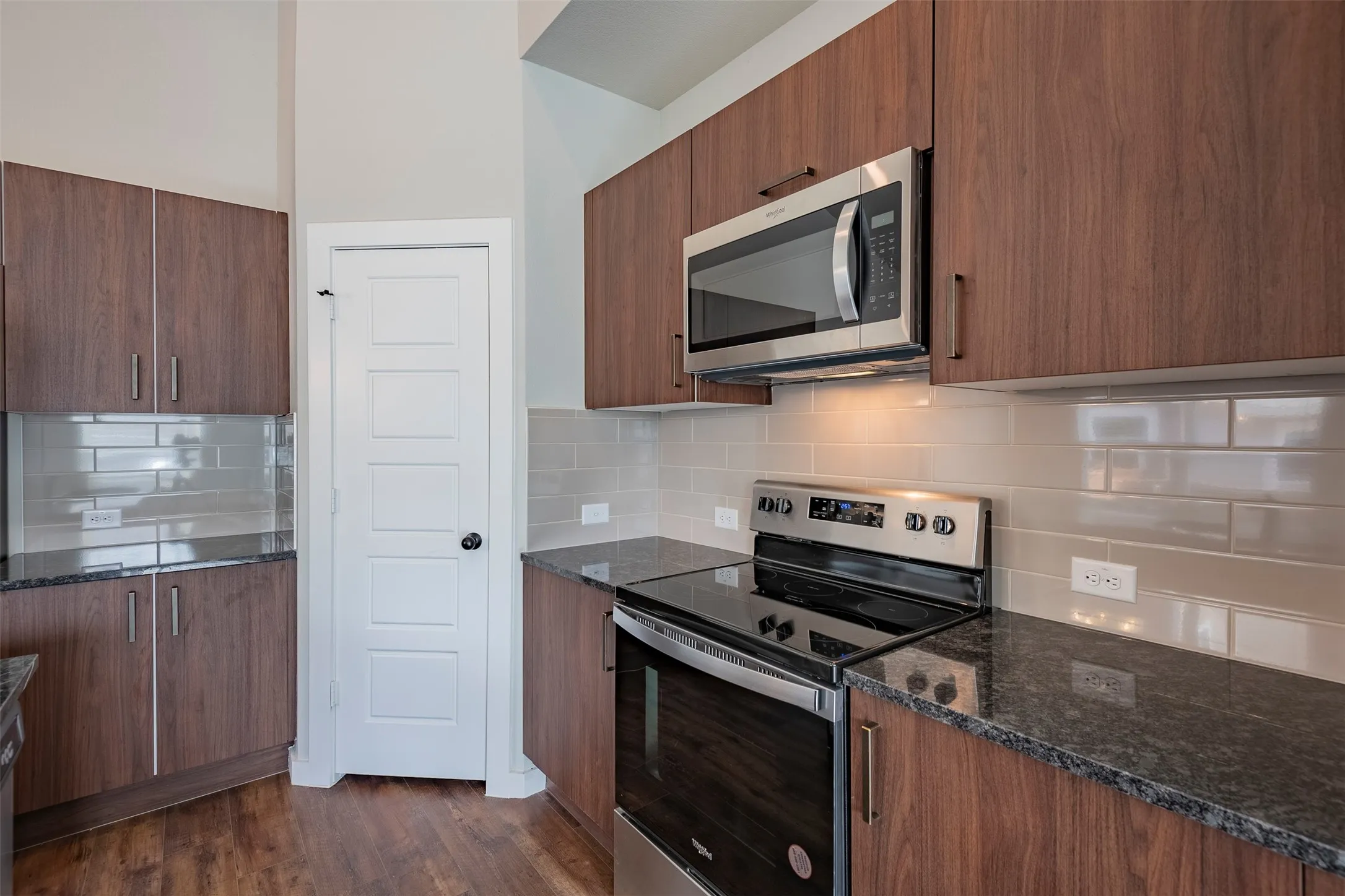 Apartment For Rent in Ellis County , 609 Wheatfield Drive, Venus, Texas 76084, 3 Bedroom, 2 Bathroom, 1 Garage spaces, 1,347 Sqft, built in 2024, mls#21393132, Real Estate Agent in Venus, Homes For Rent in Ellis county, Homes For Rent in Venus, Realtor in Venus Texas, Real Estate Brokerage Independent Realty Texas, Luminita Cordes Realtor