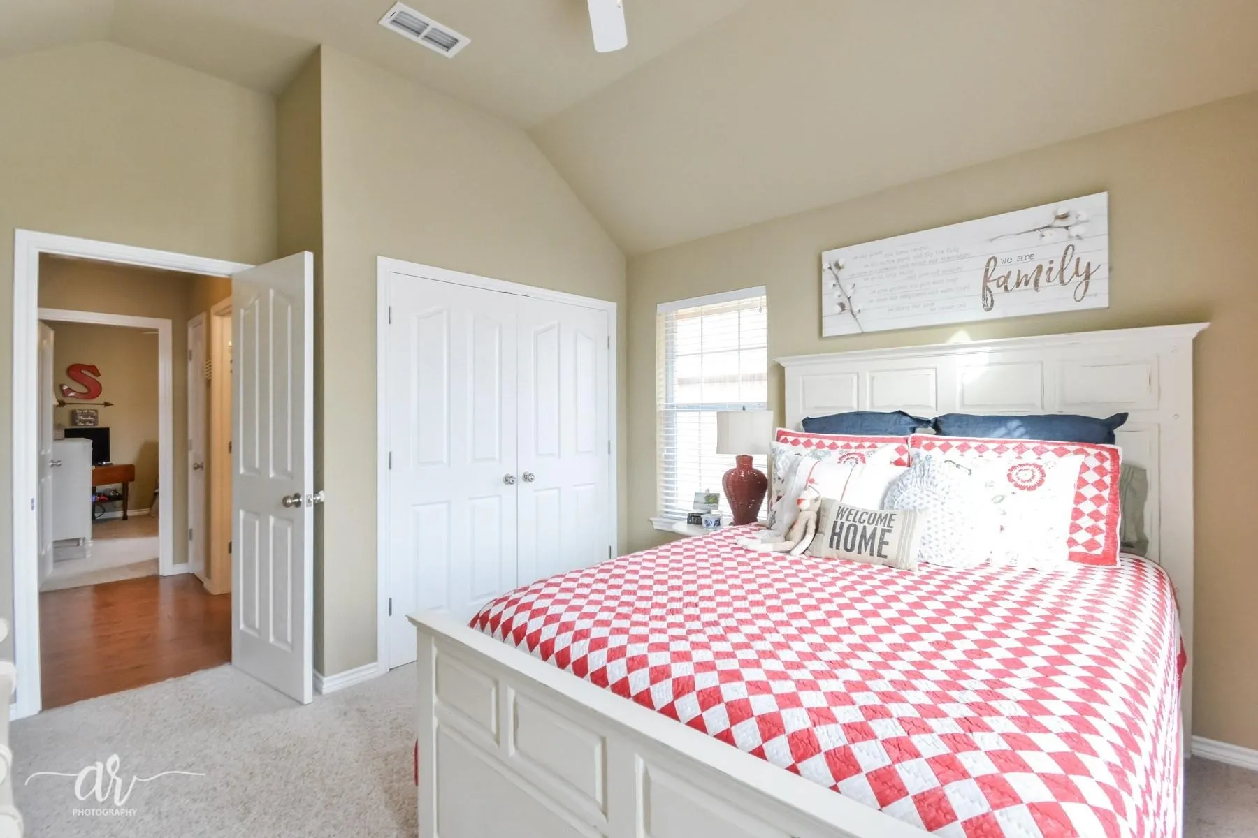 Single Family Residence For Rent in Taylor County , 3234 Valley Forge Road, Abilene, Texas 79601, 3 Bedroom, 2 Bathroom, 2 Garage spaces, 1,584 Sqft, built in 2005, mls#21393134, Real Estate Agent in Abilene, Homes For Rent in Taylor county, Homes For Rent in Abilene, Realtor in Abilene Texas, Real Estate Brokerage Independent Realty Texas, Luminita Cordes Realtor