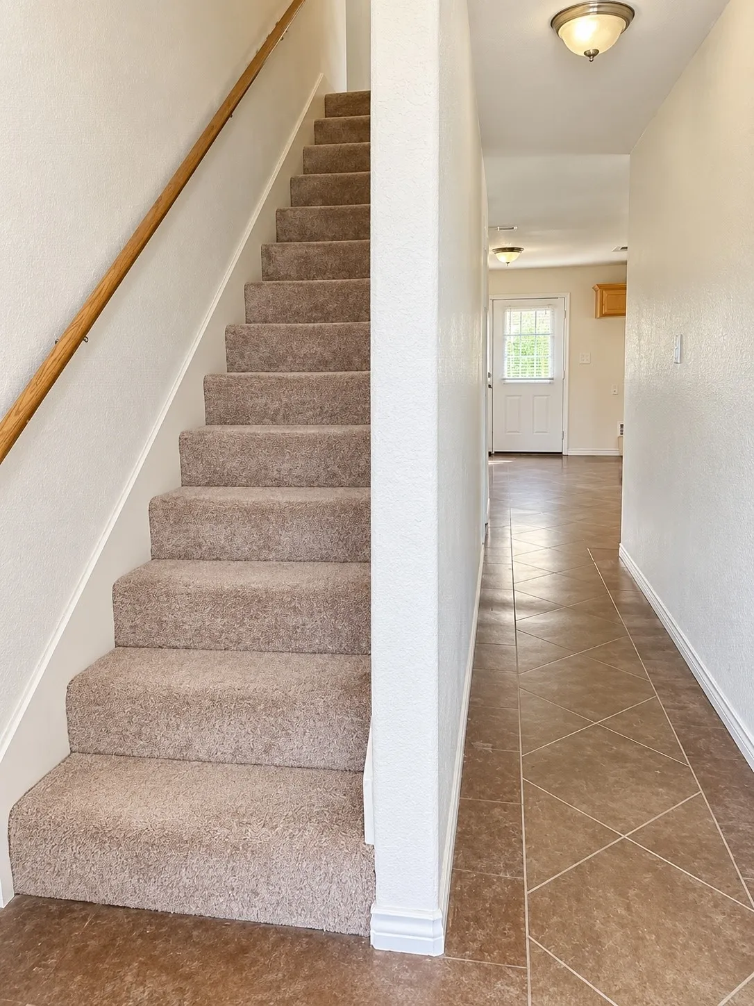 Townhouse For Rent in Taylor County , 2415 Church Street, Abilene, Texas 79601, 3 Bedroom, 3 Bathroom, Garage spaces, 1,292 Sqft, built in 2005, mls#21393135, Real Estate Agent in Abilene, Homes For Rent in Taylor county, Homes For Rent in Abilene, Realtor in Abilene Texas, Real Estate Brokerage Independent Realty Texas, Luminita Cordes Realtor