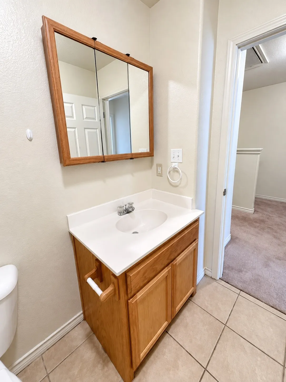 Townhouse For Rent in Taylor County , 2415 Church Street, Abilene, Texas 79601, 3 Bedroom, 3 Bathroom, Garage spaces, 1,292 Sqft, built in 2005, mls#21393135, Real Estate Agent in Abilene, Homes For Rent in Taylor county, Homes For Rent in Abilene, Realtor in Abilene Texas, Real Estate Brokerage Independent Realty Texas, Luminita Cordes Realtor