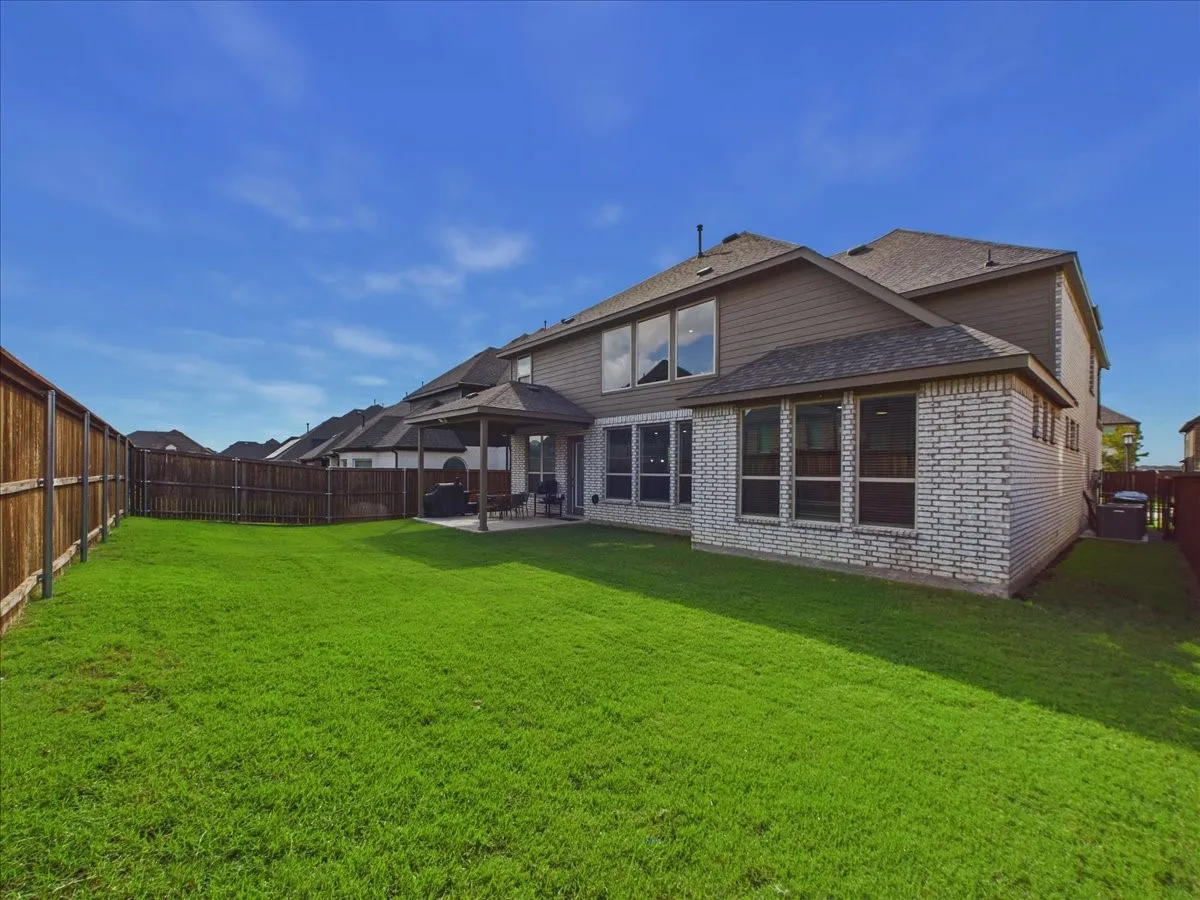 Single Family Residence For Sale in Tarrant County , 506 Westwood Way Drive, Haslet, Texas 76052, 4 Bedroom, 4 Bathroom, 2 Garage spaces, 3,824 Sqft, built in 2022, mls#21392940, Real Estate Agent in Haslet, Homes For Sale in Tarrant county, Homes For Sale in Haslet, Realtor in Haslet Texas, Real Estate Brokerage Independent Realty Texas, Luminita Cordes Realtor