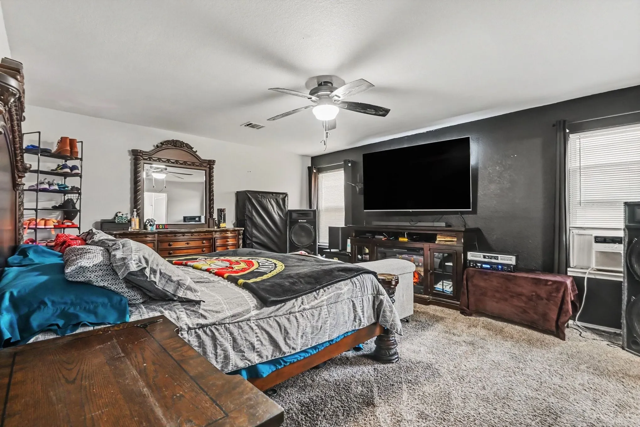 Single Family Residence For Sale in Tarrant County , 4728 Homelands Way, Fort Worth, Texas 76135, 5 Bedroom, 4 Bathroom, 2 Garage spaces, 2,816 Sqft, built in 2007, mls#21386331, Real Estate Agent in Fort Worth, Homes For Sale in Tarrant county, Homes For Sale in Fort Worth, Realtor in Fort Worth Texas, Real Estate Brokerage Independent Realty Texas, Luminita Cordes Realtor