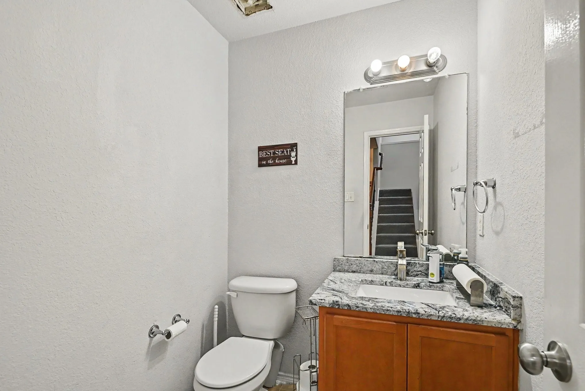 Single Family Residence For Sale in Tarrant County , 4728 Homelands Way, Fort Worth, Texas 76135, 5 Bedroom, 4 Bathroom, 2 Garage spaces, 2,816 Sqft, built in 2007, mls#21386331, Real Estate Agent in Fort Worth, Homes For Sale in Tarrant county, Homes For Sale in Fort Worth, Realtor in Fort Worth Texas, Real Estate Brokerage Independent Realty Texas, Luminita Cordes Realtor