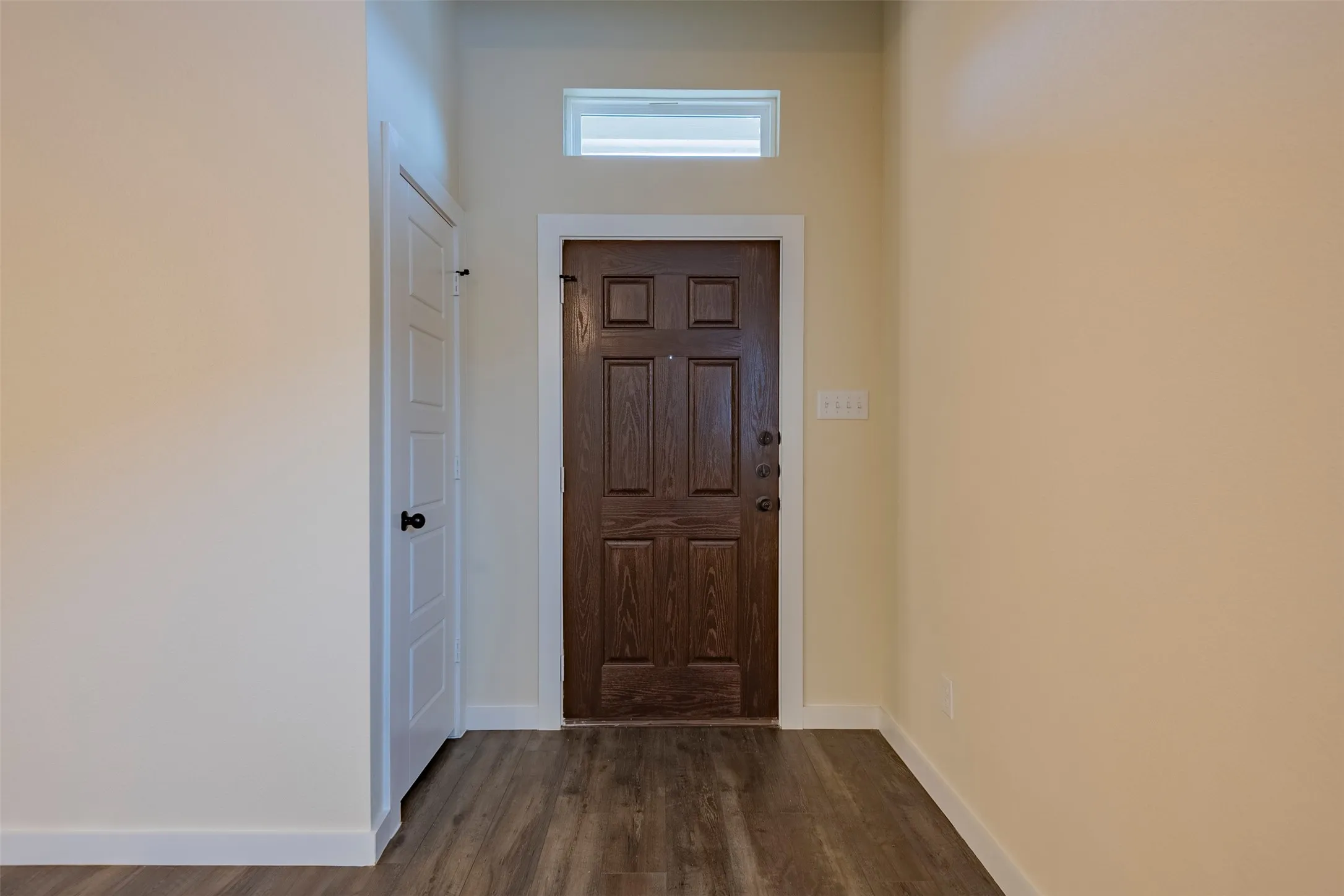 Duplex For Rent in Ellis County , 709 Blackland Drive, Venus, Texas 76084, 3 Bedroom, 2 Bathroom, 2 Garage spaces, 1,361 Sqft, built in 2024, mls#21393161, Real Estate Agent in Venus, Homes For Rent in Ellis county, Homes For Rent in Venus, Realtor in Venus Texas, Real Estate Brokerage Independent Realty Texas, Luminita Cordes Realtor