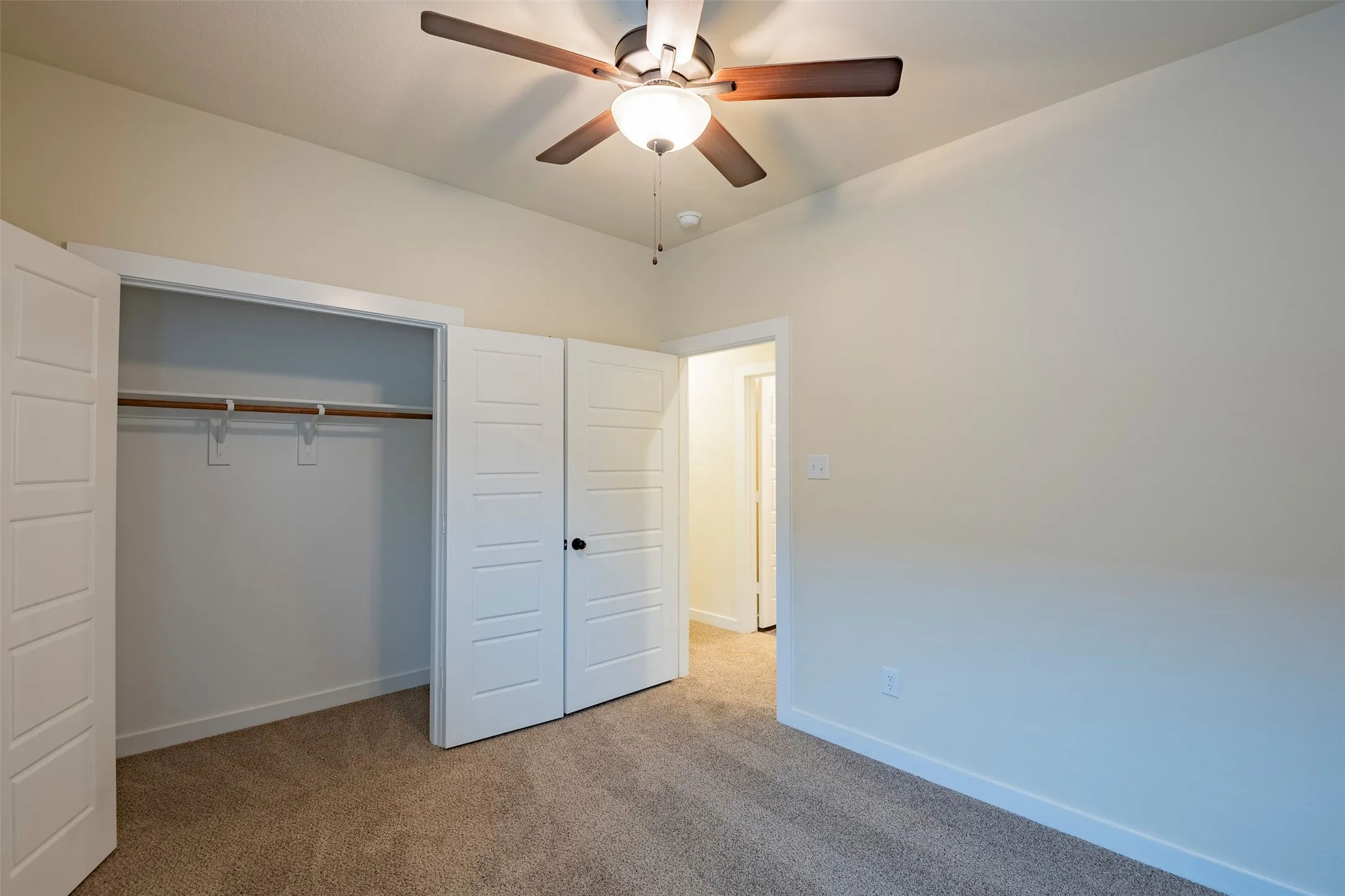 Duplex For Rent in Ellis County , 709 Blackland Drive, Venus, Texas 76084, 3 Bedroom, 2 Bathroom, 2 Garage spaces, 1,361 Sqft, built in 2024, mls#21393161, Real Estate Agent in Venus, Homes For Rent in Ellis county, Homes For Rent in Venus, Realtor in Venus Texas, Real Estate Brokerage Independent Realty Texas, Luminita Cordes Realtor
