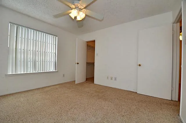 Townhouse For Rent in Dallas County , 5630 Spring Valley Road 24b, Dallas, Texas 75254, 1 Bedroom, 2 Bathroom, Garage spaces, 962 Sqft, built in 1982, mls#21393164, Real Estate Agent in Dallas, Homes For Rent in Dallas county, Homes For Rent in Dallas, Realtor in Dallas Texas, Real Estate Brokerage Independent Realty Texas, Luminita Cordes Realtor