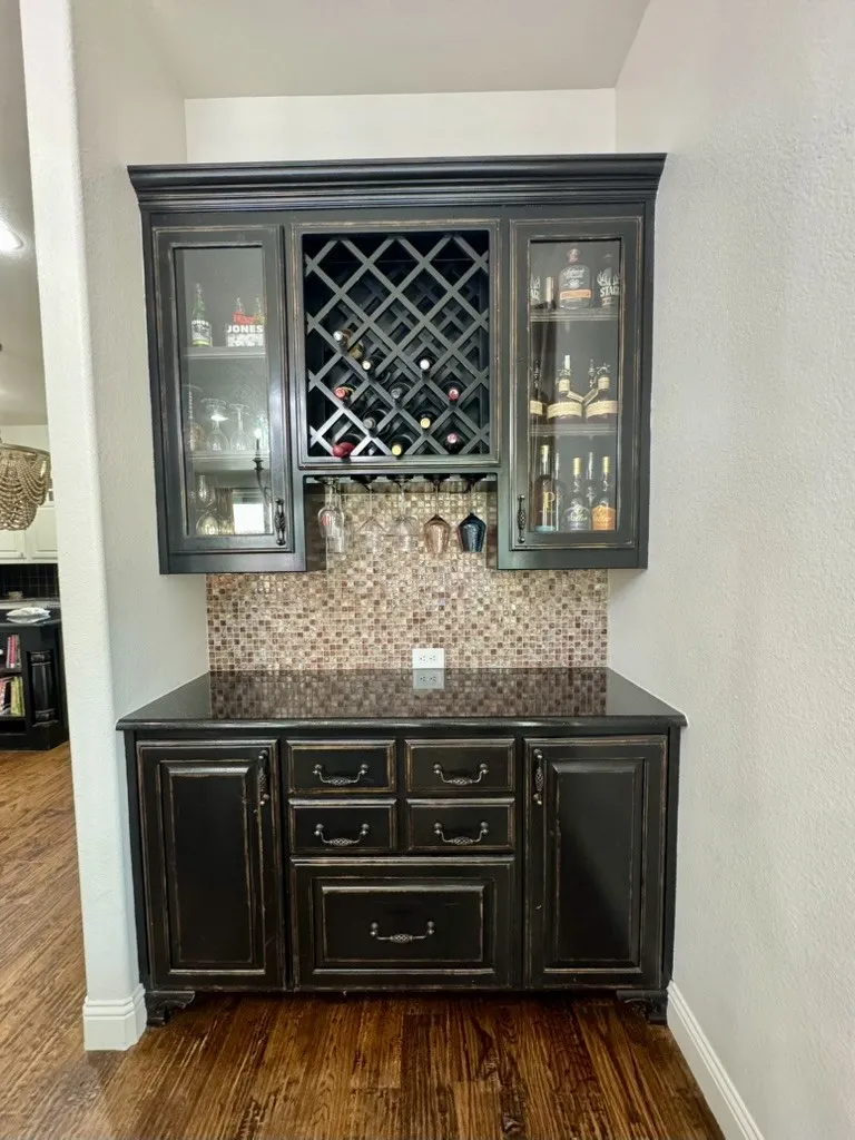 Single Family Residence For Sale in Parker County , 570 S Sugartree Drive, Lipan, Texas 76462, 3 Bedroom, 2 Bathroom, 2 Garage spaces, 2,442 Sqft, built in 2013, mls#21391904, Real Estate Agent in Lipan, Homes For Sale in Parker county, Homes For Sale in Lipan, Realtor in Lipan Texas, Real Estate Brokerage Independent Realty Texas, Luminita Cordes Realtor