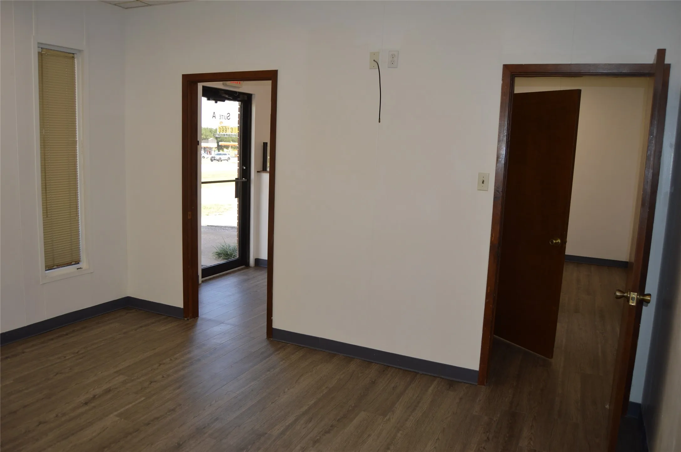 Office For Rent in Hunt County , 3931 Joe Ramsey Boulevard E A & B, Greenville, Texas 75401, 0, 0, Garage spaces, 0 Sqft, built in 1985, mls#21393142, Real Estate Agent in Greenville, Homes For Rent in Hunt county, Homes For Rent in Greenville, Realtor in Greenville Texas, Real Estate Brokerage Independent Realty Texas, Luminita Cordes Realtor