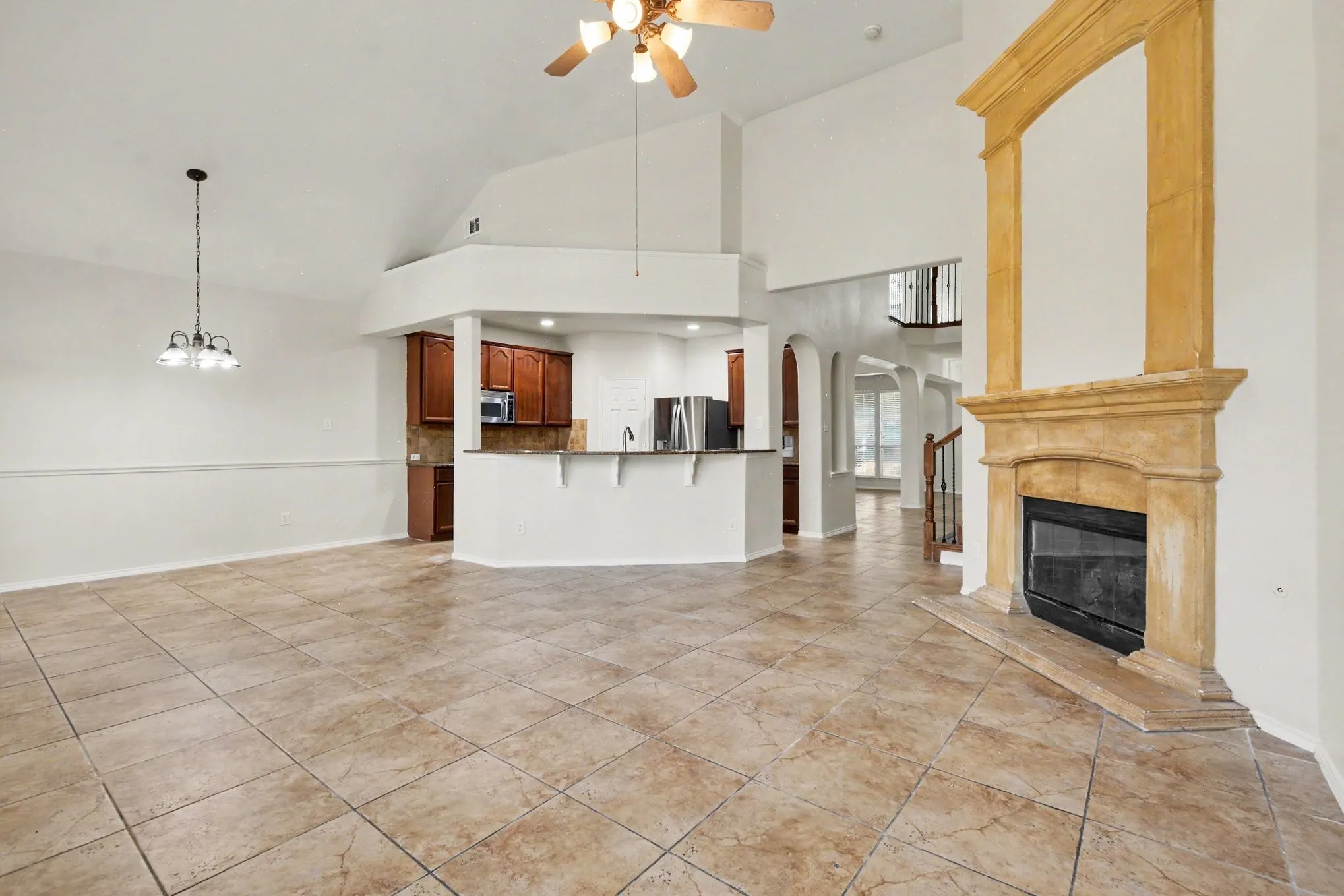 Single Family Residence For Sale in Tarrant County , 412 Flowering Plum Lane, Fort Worth, Texas 76140, 4 Bedroom, 3 Bathroom, 2 Garage spaces, 3,032 Sqft, built in 2006, mls#21392811, Real Estate Agent in Fort Worth, Homes For Sale in Tarrant county, Homes For Sale in Fort Worth, Realtor in Fort Worth Texas, Real Estate Brokerage Independent Realty Texas, Luminita Cordes Realtor