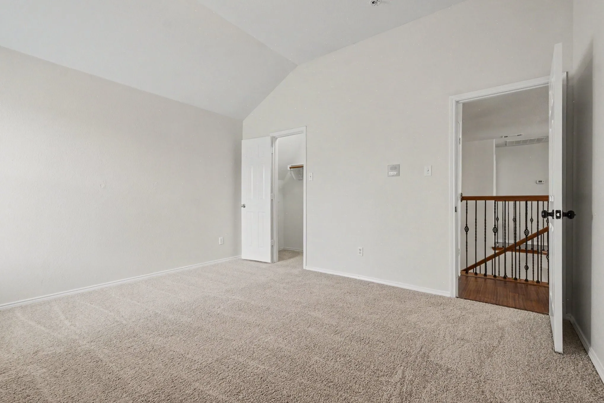 Single Family Residence For Sale in Tarrant County , 412 Flowering Plum Lane, Fort Worth, Texas 76140, 4 Bedroom, 3 Bathroom, 2 Garage spaces, 3,032 Sqft, built in 2006, mls#21392811, Real Estate Agent in Fort Worth, Homes For Sale in Tarrant county, Homes For Sale in Fort Worth, Realtor in Fort Worth Texas, Real Estate Brokerage Independent Realty Texas, Luminita Cordes Realtor