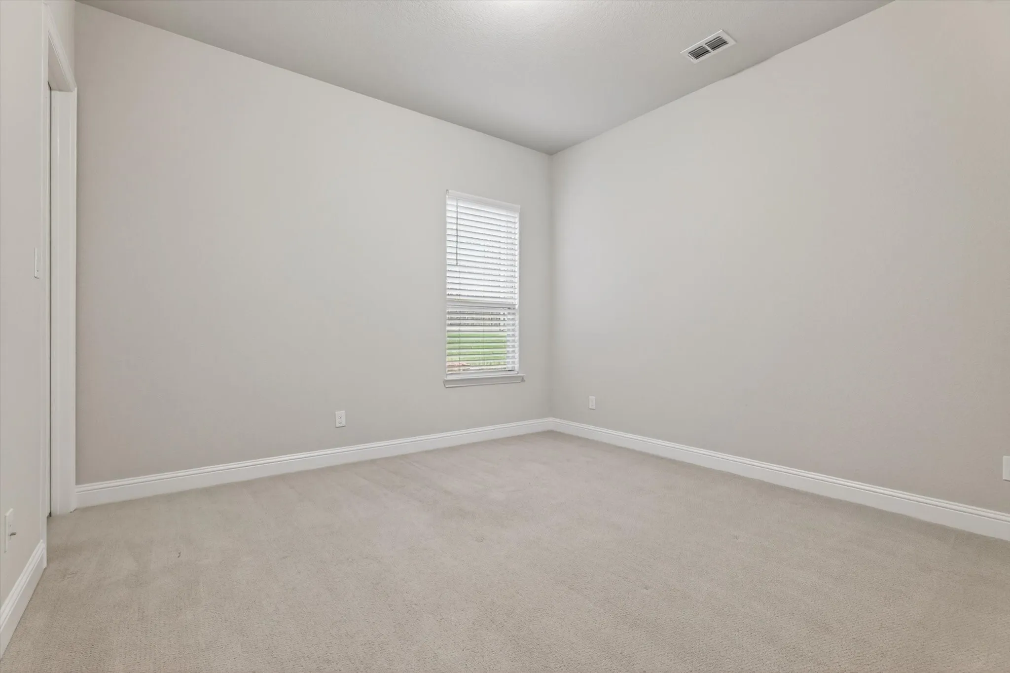 Single Family Residence For Sale in Denton County , 1017 Wimberly Lane, Northlake, Texas 76226, 4 Bedroom, 5 Bathroom, 3 Garage spaces, 4,124 Sqft, built in 2017, mls#21393189, Real Estate Agent in Northlake, Homes For Sale in Denton county, Homes For Sale in Northlake, Realtor in Northlake Texas, Real Estate Brokerage Independent Realty Texas, Luminita Cordes Realtor