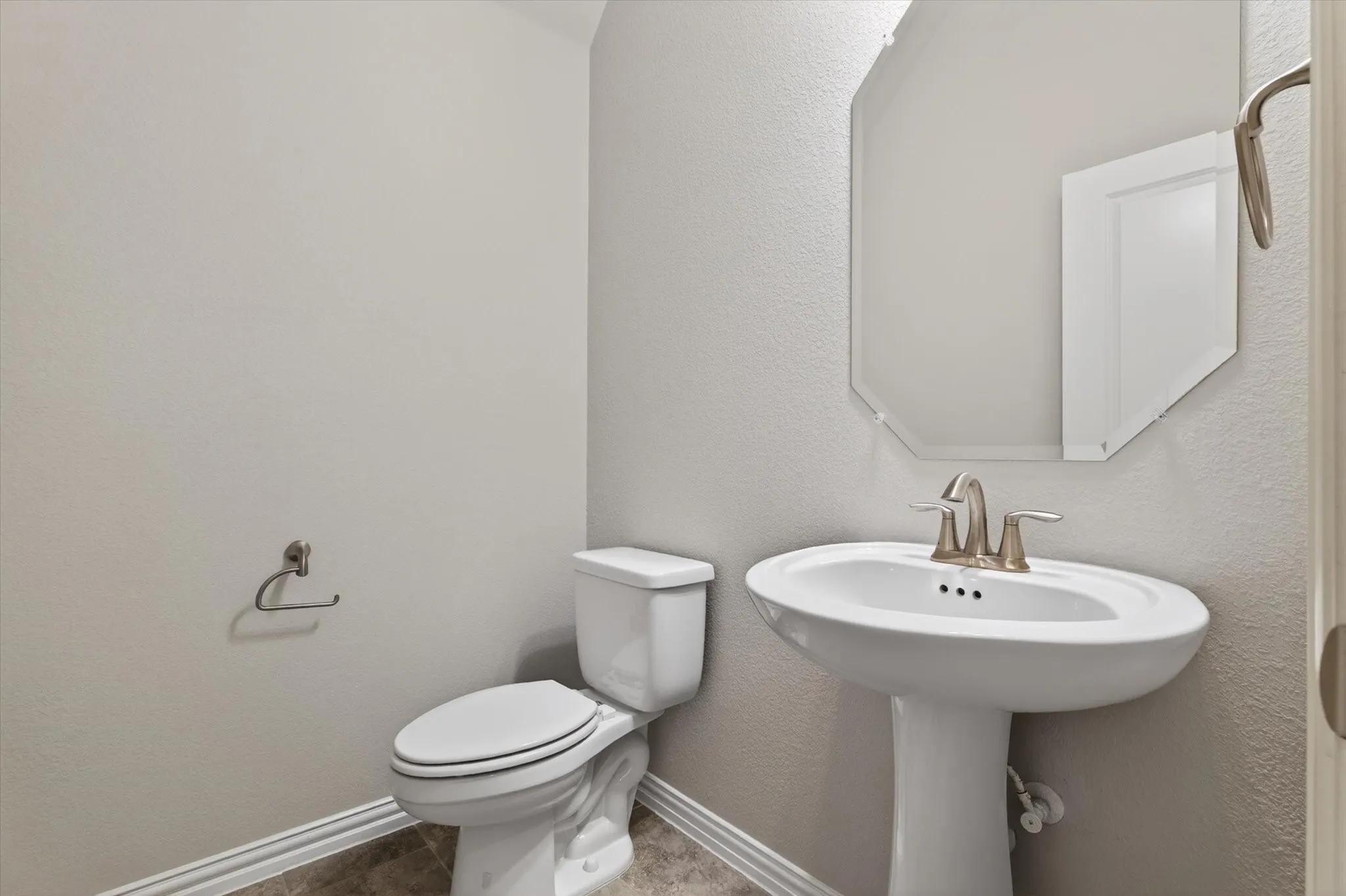 Single Family Residence For Sale in Denton County , 1017 Wimberly Lane, Northlake, Texas 76226, 4 Bedroom, 5 Bathroom, 3 Garage spaces, 4,124 Sqft, built in 2017, mls#21393189, Real Estate Agent in Northlake, Homes For Sale in Denton county, Homes For Sale in Northlake, Realtor in Northlake Texas, Real Estate Brokerage Independent Realty Texas, Luminita Cordes Realtor