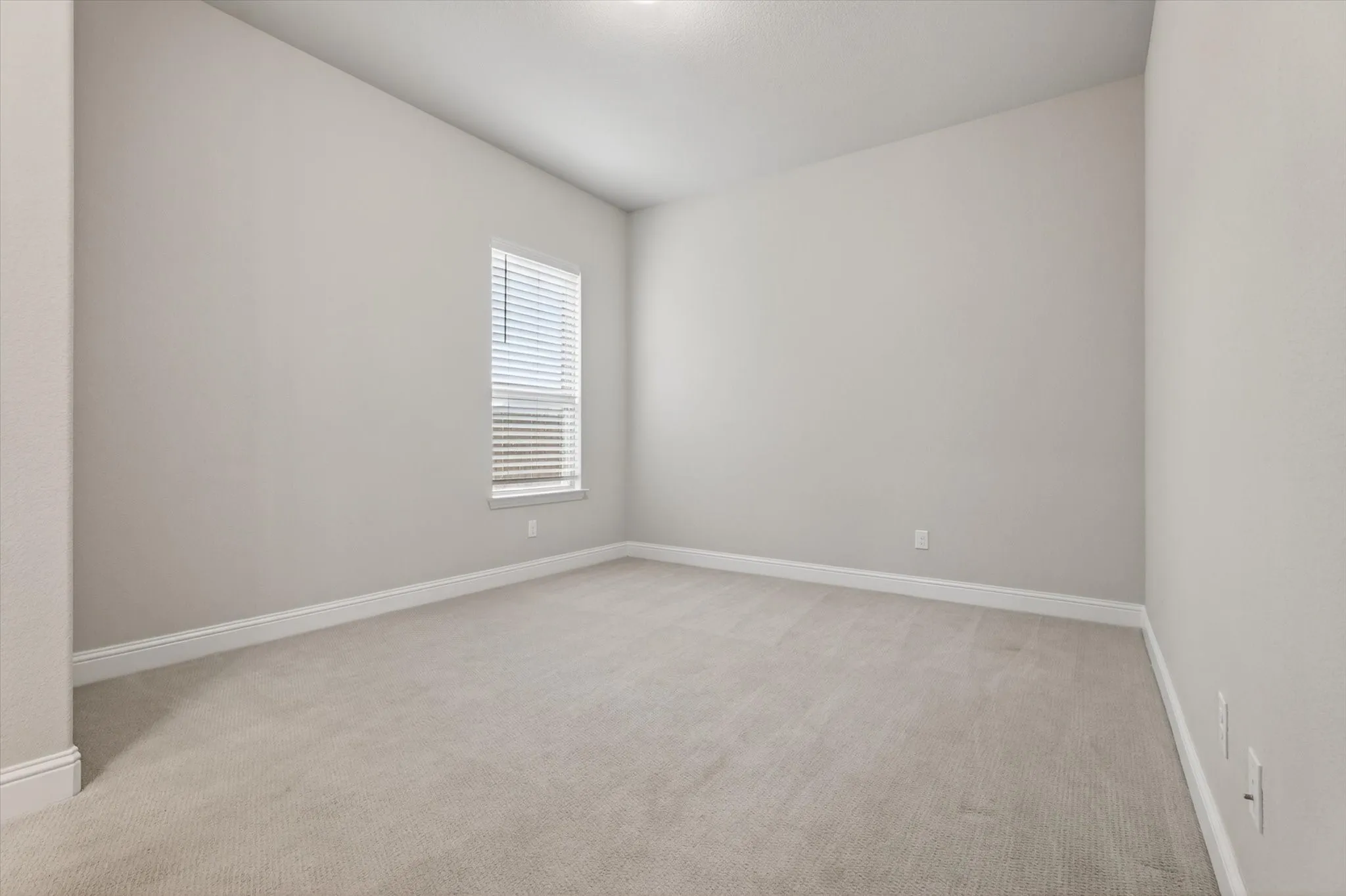 Single Family Residence For Sale in Denton County , 1017 Wimberly Lane, Northlake, Texas 76226, 4 Bedroom, 5 Bathroom, 3 Garage spaces, 4,124 Sqft, built in 2017, mls#21393189, Real Estate Agent in Northlake, Homes For Sale in Denton county, Homes For Sale in Northlake, Realtor in Northlake Texas, Real Estate Brokerage Independent Realty Texas, Luminita Cordes Realtor