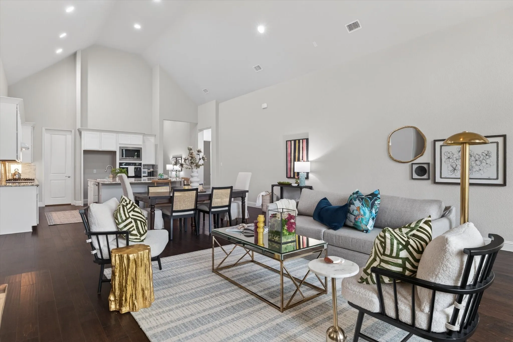 Single Family Residence For Sale in Denton County , 1017 Wimberly Lane, Northlake, Texas 76226, 4 Bedroom, 5 Bathroom, 3 Garage spaces, 4,124 Sqft, built in 2017, mls#21393189, Real Estate Agent in Northlake, Homes For Sale in Denton county, Homes For Sale in Northlake, Realtor in Northlake Texas, Real Estate Brokerage Independent Realty Texas, Luminita Cordes Realtor