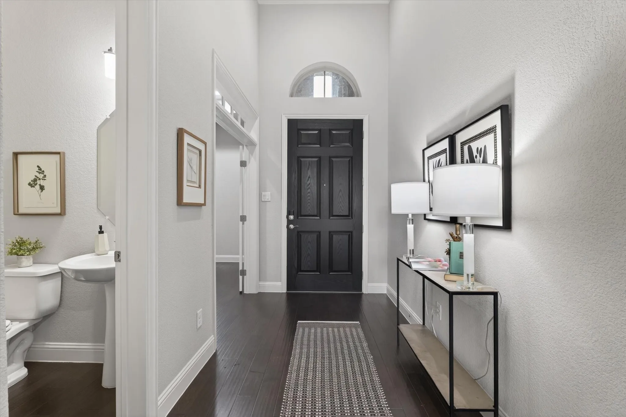 Single Family Residence For Sale in Denton County , 1017 Wimberly Lane, Northlake, Texas 76226, 4 Bedroom, 5 Bathroom, 3 Garage spaces, 4,124 Sqft, built in 2017, mls#21393189, Real Estate Agent in Northlake, Homes For Sale in Denton county, Homes For Sale in Northlake, Realtor in Northlake Texas, Real Estate Brokerage Independent Realty Texas, Luminita Cordes Realtor