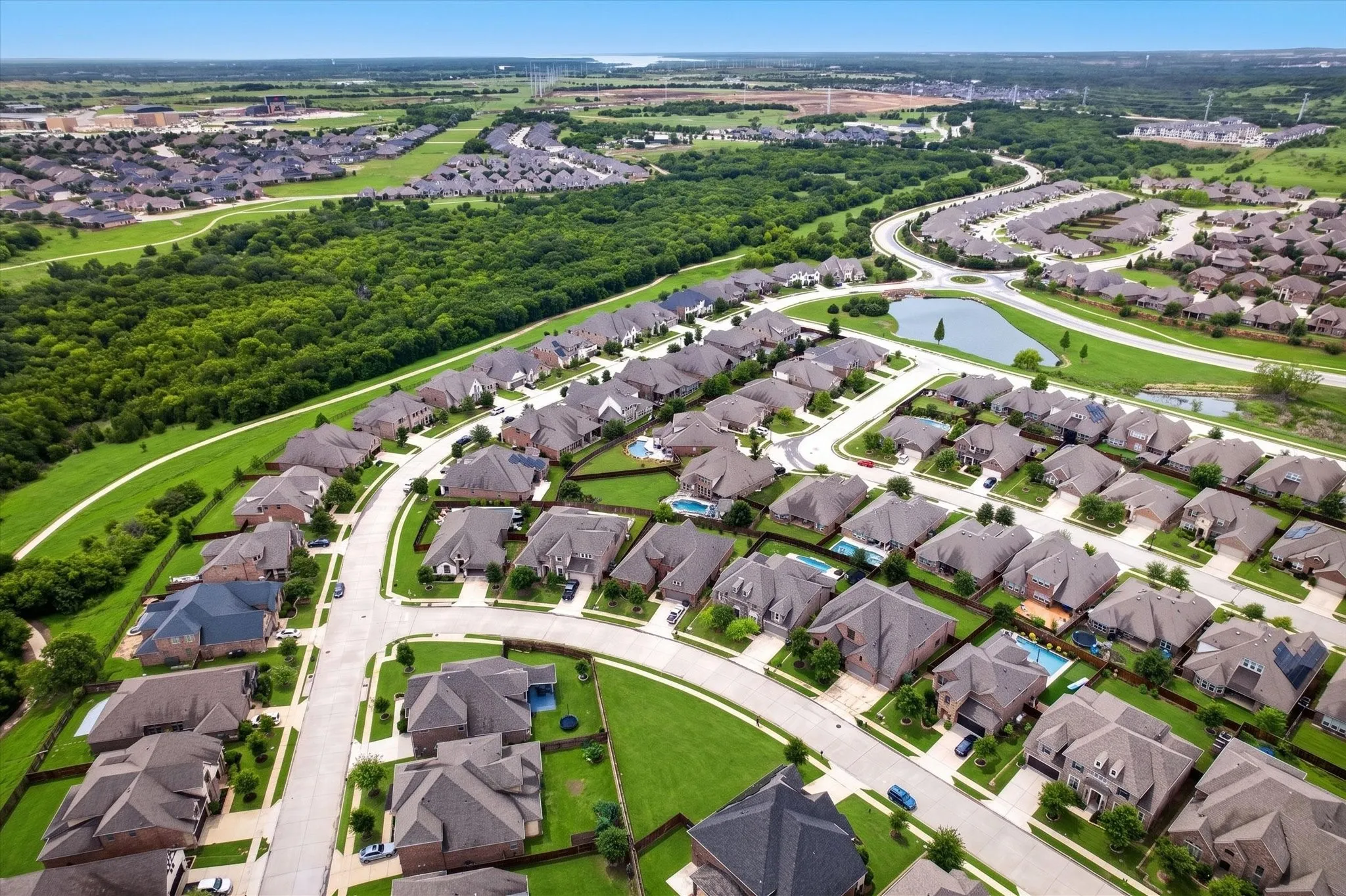 Single Family Residence For Sale in Denton County , 1017 Wimberly Lane, Northlake, Texas 76226, 4 Bedroom, 5 Bathroom, 3 Garage spaces, 4,124 Sqft, built in 2017, mls#21393189, Real Estate Agent in Northlake, Homes For Sale in Denton county, Homes For Sale in Northlake, Realtor in Northlake Texas, Real Estate Brokerage Independent Realty Texas, Luminita Cordes Realtor