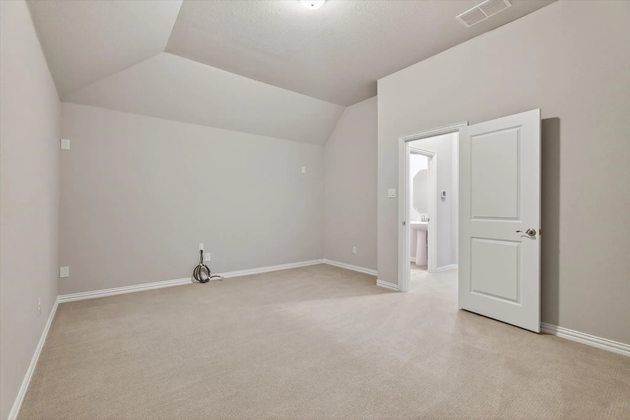 Single Family Residence For Sale in Denton County , 1017 Wimberly Lane, Northlake, Texas 76226, 4 Bedroom, 5 Bathroom, 3 Garage spaces, 4,124 Sqft, built in 2017, mls#21393189, Real Estate Agent in Northlake, Homes For Sale in Denton county, Homes For Sale in Northlake, Realtor in Northlake Texas, Real Estate Brokerage Independent Realty Texas, Luminita Cordes Realtor