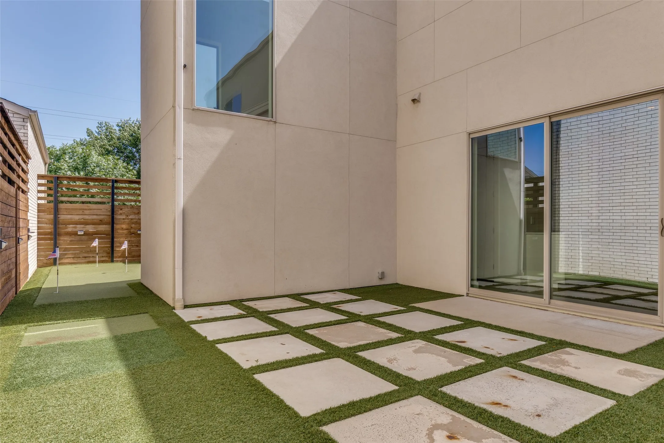 Single Family Residence For Rent in Dallas County , 3344 Walchard Court, Dallas, Texas 75229, 3 Bedroom, 4 Bathroom, 2 Garage spaces, 2,886 Sqft, built in 2018, mls#21393175, Real Estate Agent in Dallas, Homes For Rent in Dallas county, Homes For Rent in Dallas, Realtor in Dallas Texas, Real Estate Brokerage Independent Realty Texas, Luminita Cordes Realtor