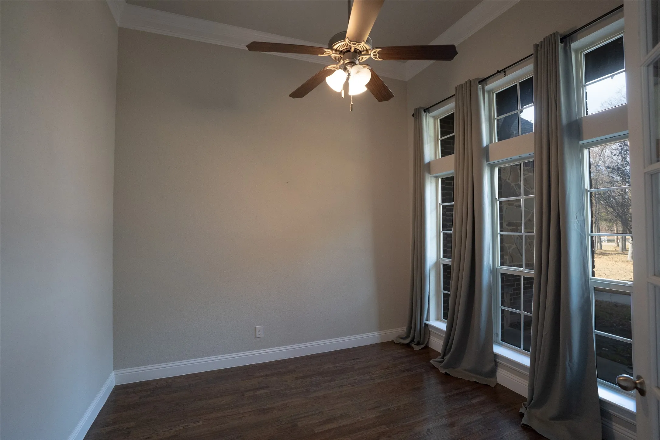 Single Family Residence For Rent in Wise County , 181 Fairview Court, Decatur, Texas 76234, 4 Bedroom, 3 Bathroom, 3 Garage spaces, 2,633 Sqft, built in 2017, mls#21393213, Real Estate Agent in Decatur, Homes For Rent in Wise county, Homes For Rent in Decatur, Realtor in Decatur Texas, Real Estate Brokerage Independent Realty Texas, Luminita Cordes Realtor