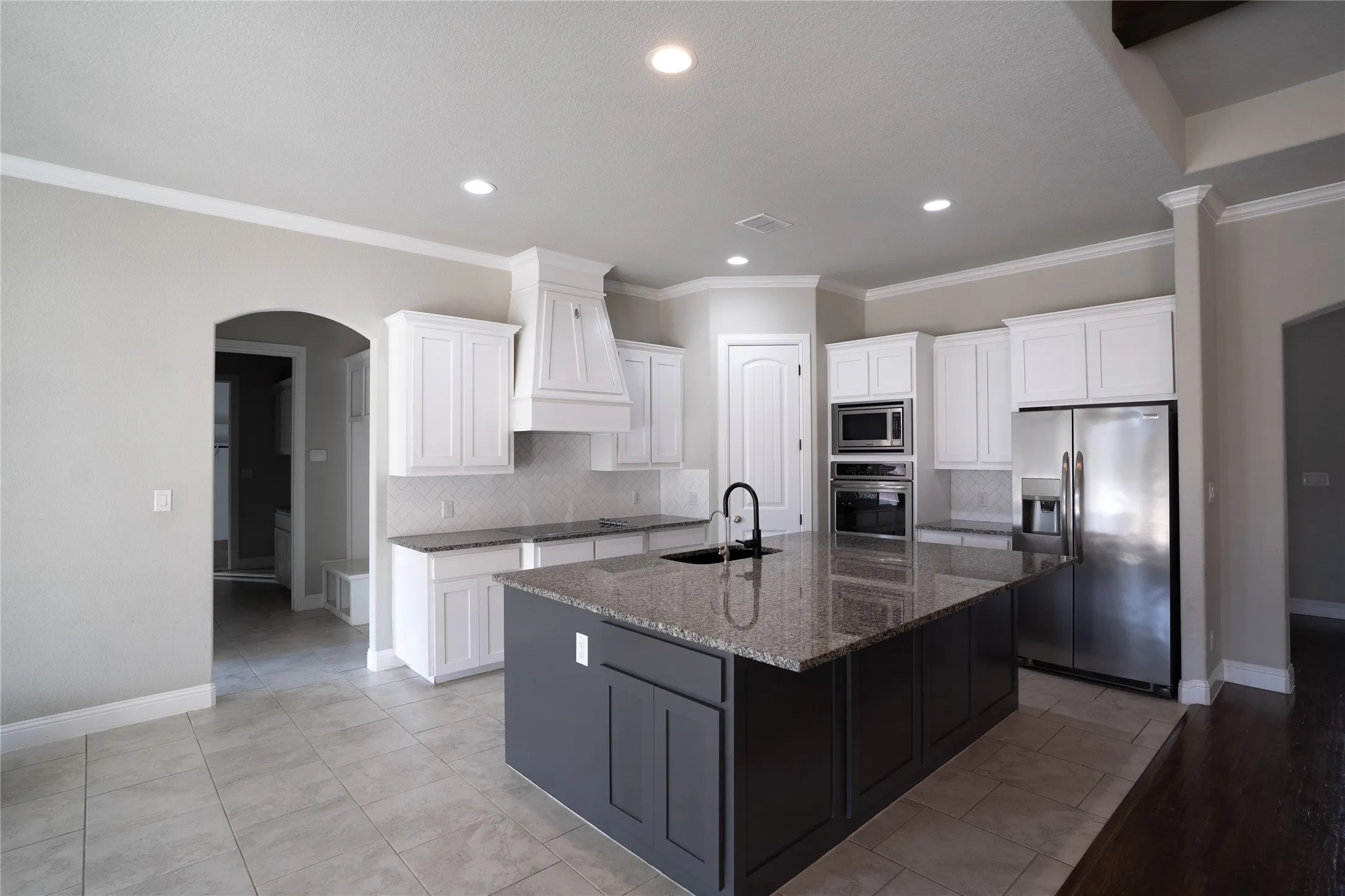 Single Family Residence For Rent in Wise County , 181 Fairview Court, Decatur, Texas 76234, 4 Bedroom, 3 Bathroom, 3 Garage spaces, 2,633 Sqft, built in 2017, mls#21393213, Real Estate Agent in Decatur, Homes For Rent in Wise county, Homes For Rent in Decatur, Realtor in Decatur Texas, Real Estate Brokerage Independent Realty Texas, Luminita Cordes Realtor